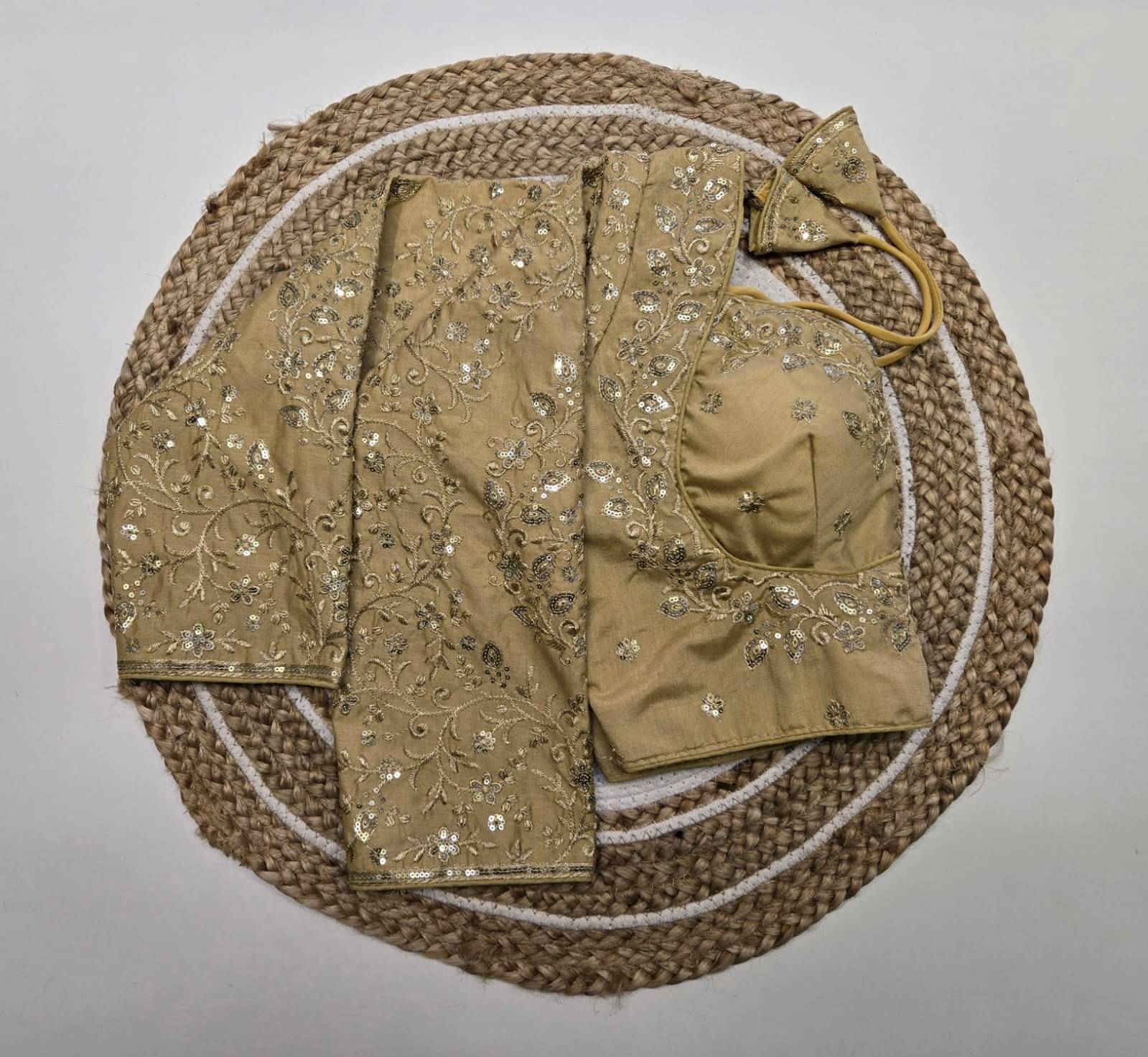     			Trandtide Cream Readymade with Pad Silk Women's Blouse ( Pack of 1 )
