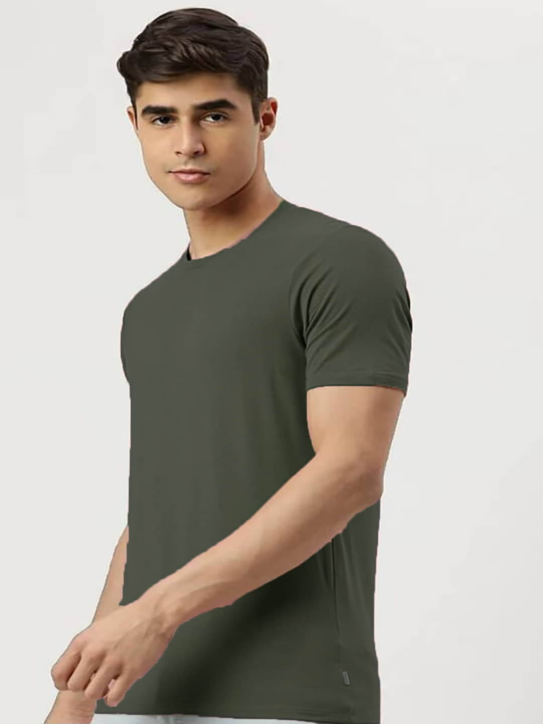9lkha Men Cotton Blend Regular Fit Solid T-Shirt ( Olive )     			9lkha Men Cotton Blend Regular Fit Solid T-Shirt ( Olive )