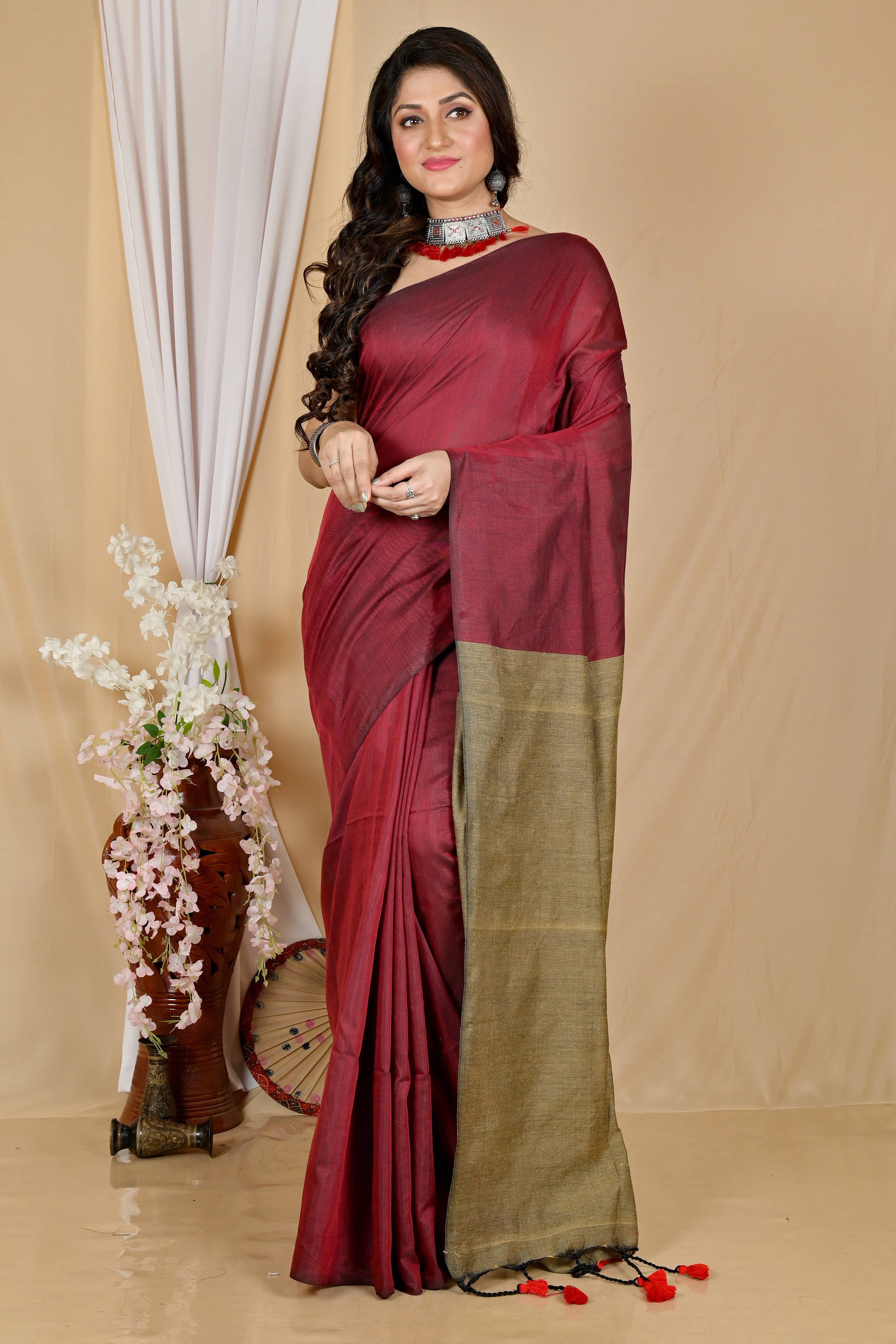 BRYNBRIT Cotton Blend Woven Regular Saree Without Blouse Piece ( Peach ) BRYNBRIT Cotton Blend Woven Regular Saree Without Blouse Piece ( Peach )