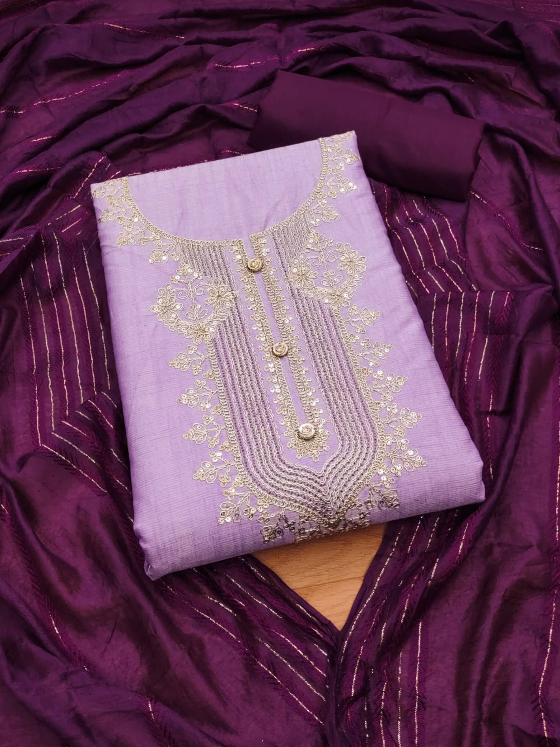Shree Mahantam Women Rayon Unstitched Dress Material ( Purple ) Shree Mahantam Women Rayon Unstitched Dress Material ( Purple )
