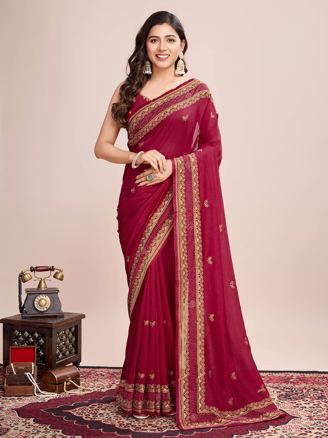 Varni Fabrics Art Silk Embellished Banarasi saree With Unstitched Blouse Piece ( Maroon ) Varni Fabrics Art Silk Embellished Banarasi saree With Unstitched Blouse Piece ( Maroon )