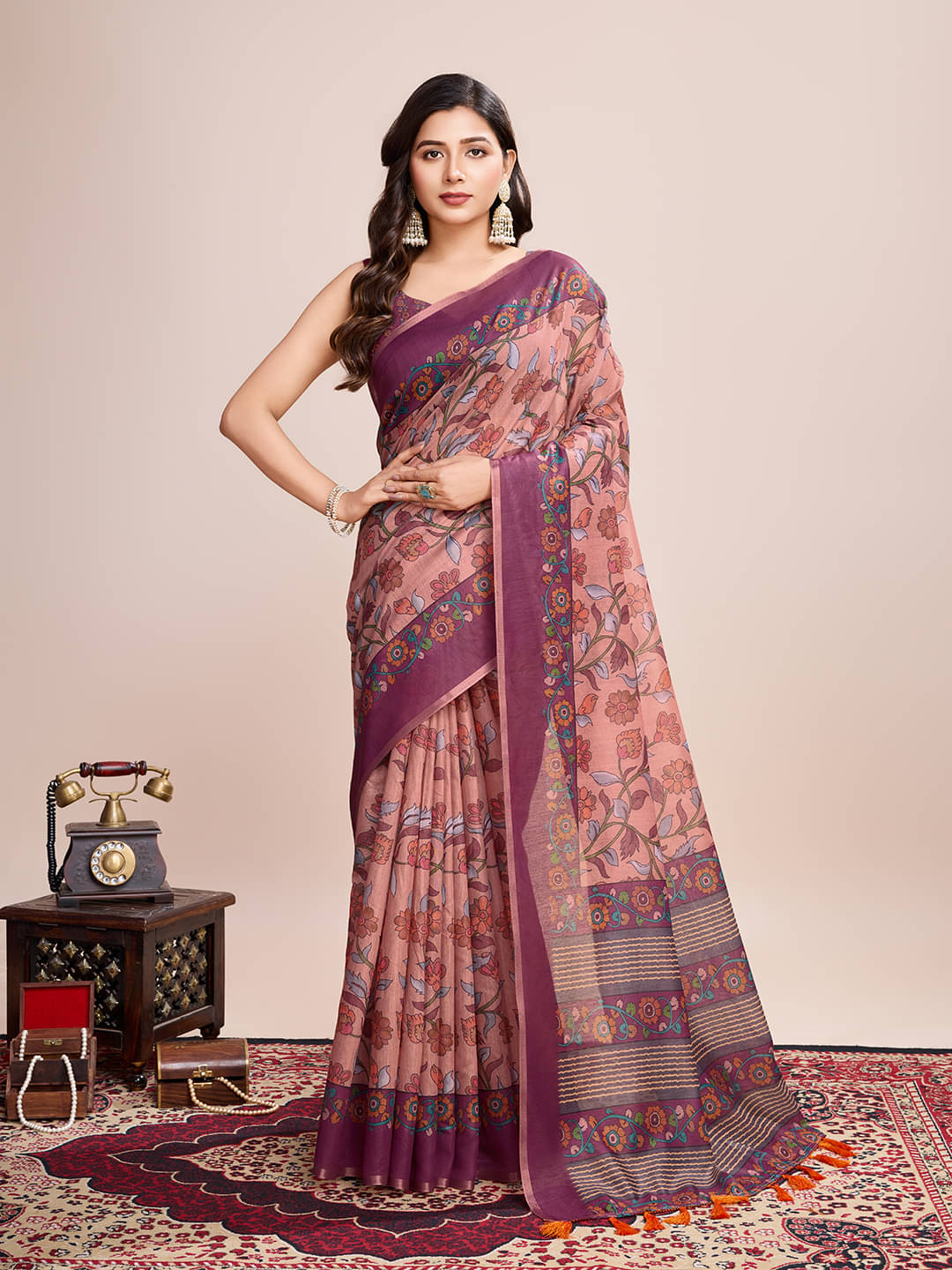     			Varni Fabrics Linen Printed Regular Saree With Unstitched Blouse Piece ( purple )