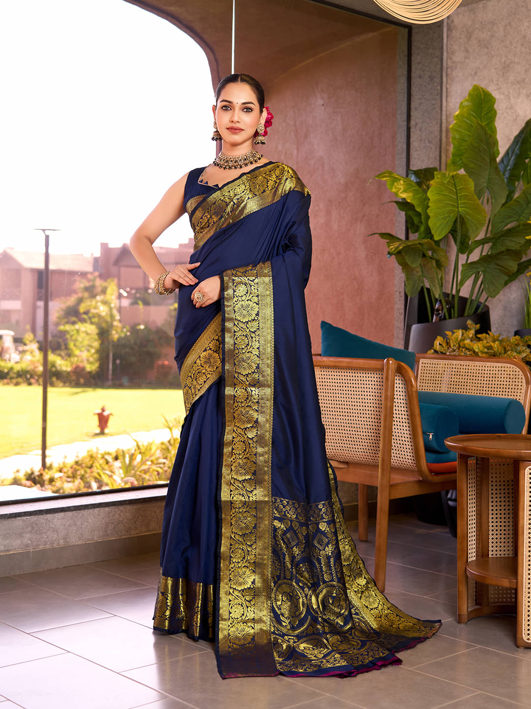     			Varni Fabrics Silk blend Woven Kota Doria Saree With Unstitched Blouse Piece ( Navy Blue )