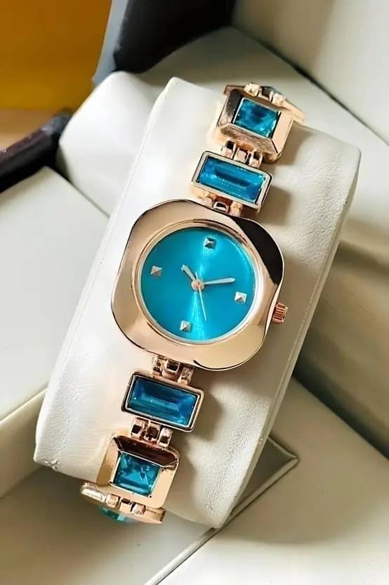     			AKS Rose Gold Metal Analog Womens Watch