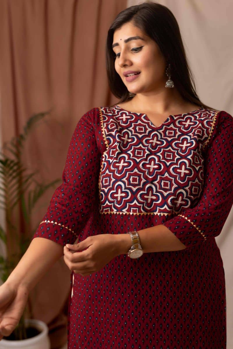 AMTHI Women Cotton Self Design A-line Kurti ( Maroon ) - Kurtis, Tunics | Buy online on ZillyBuy