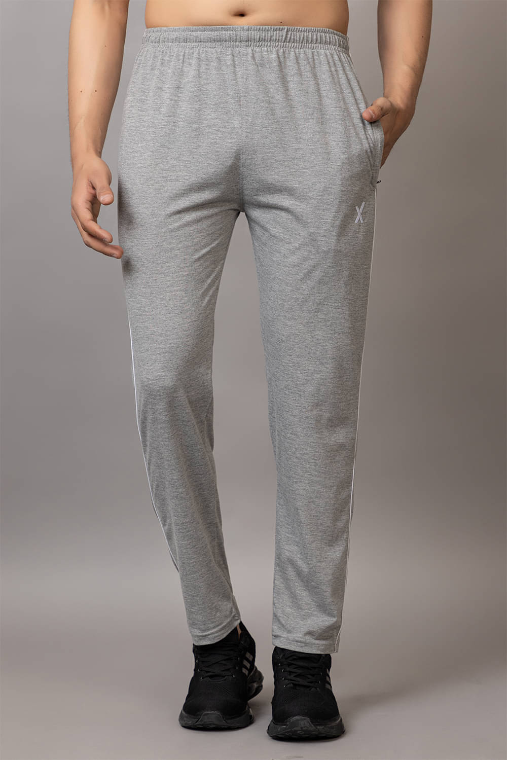 AXYS Light Grey Cotton Blend Men's Trackpants ( Pack of 1 ) AXYS Light Grey Cotton Blend Men's Trackpants ( Pack of 1 )