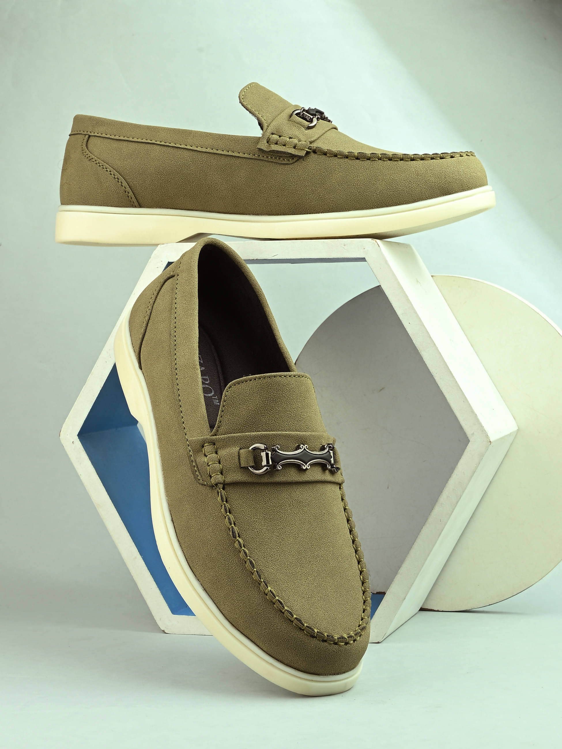     			BIZZARO Olive Men's Penny Shoes