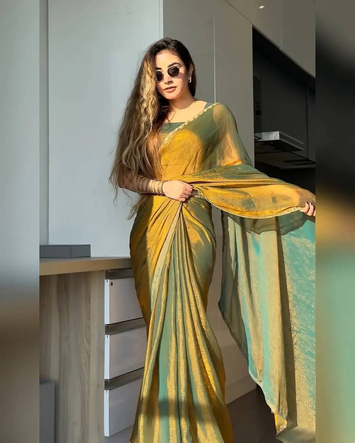 Bhuwal Fashion Jimmy Choo Self Design Regular Saree With Unstitched Blouse Piece ( Gold ) Bhuwal Fashion Jimmy Choo Self Design Regular Saree With Unstitched Blouse Piece ( Gold )