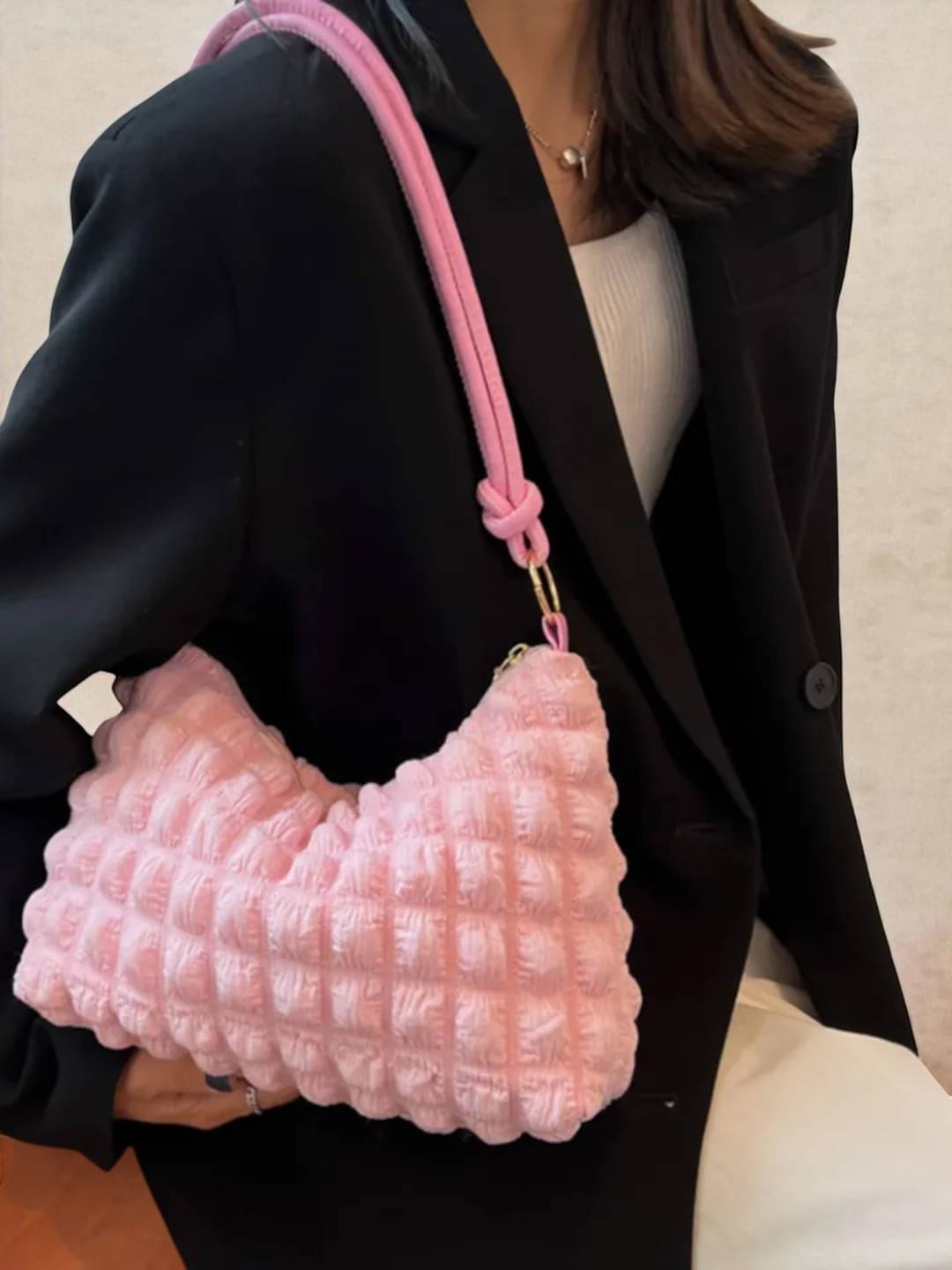     			Derifa Shoulder Bag Fabric Set of 1 ( Pink )