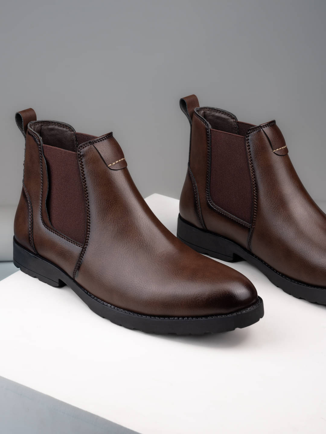     			Fentacia Brown Men's Chelsea Boots