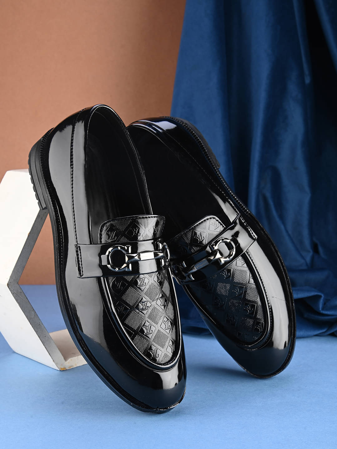     			Funny Fire Black Men's Slip on Shoes