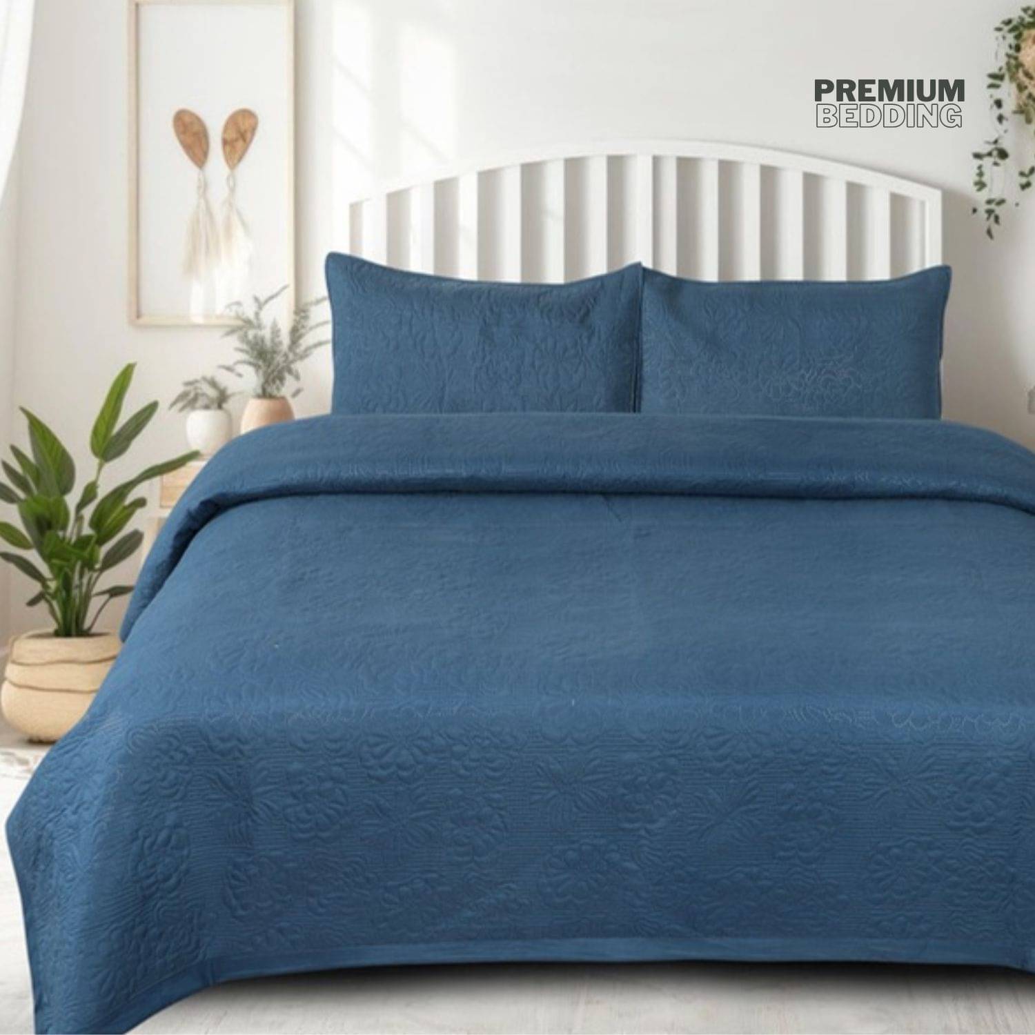 HIDECOR Microfibre Floral King Size Bedcover - Blue ( ) HIDECOR Microfibre Floral King Size Bedcover - Blue ( )