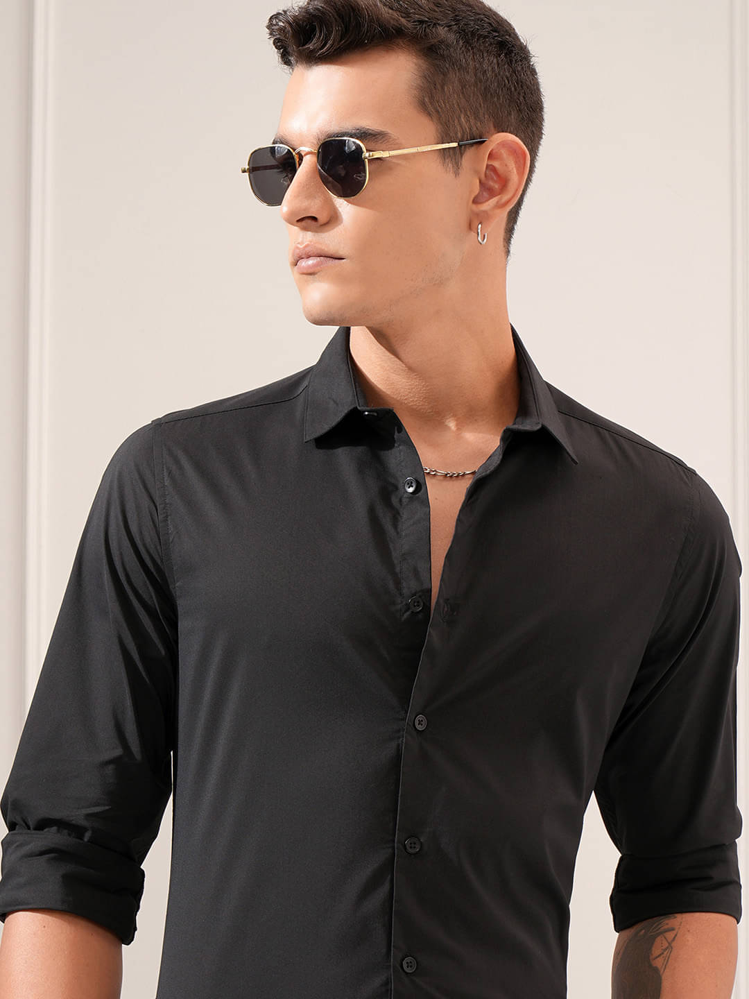Highlander Cotton Blend Slim Fit Solids Full Sleeves Men's Casual Shirt - Black ( Pack of 1 ) Highlander Cotton Blend Slim Fit Solids Full Sleeves Men's Casual Shirt - Black ( Pack of 1 )