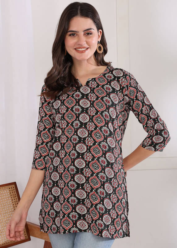 KETAKI FASHION Women Crepe Printed Straight Kurti ( Multicolor9 ) KETAKI FASHION Women Crepe Printed Straight Kurti ( Multicolor9 )