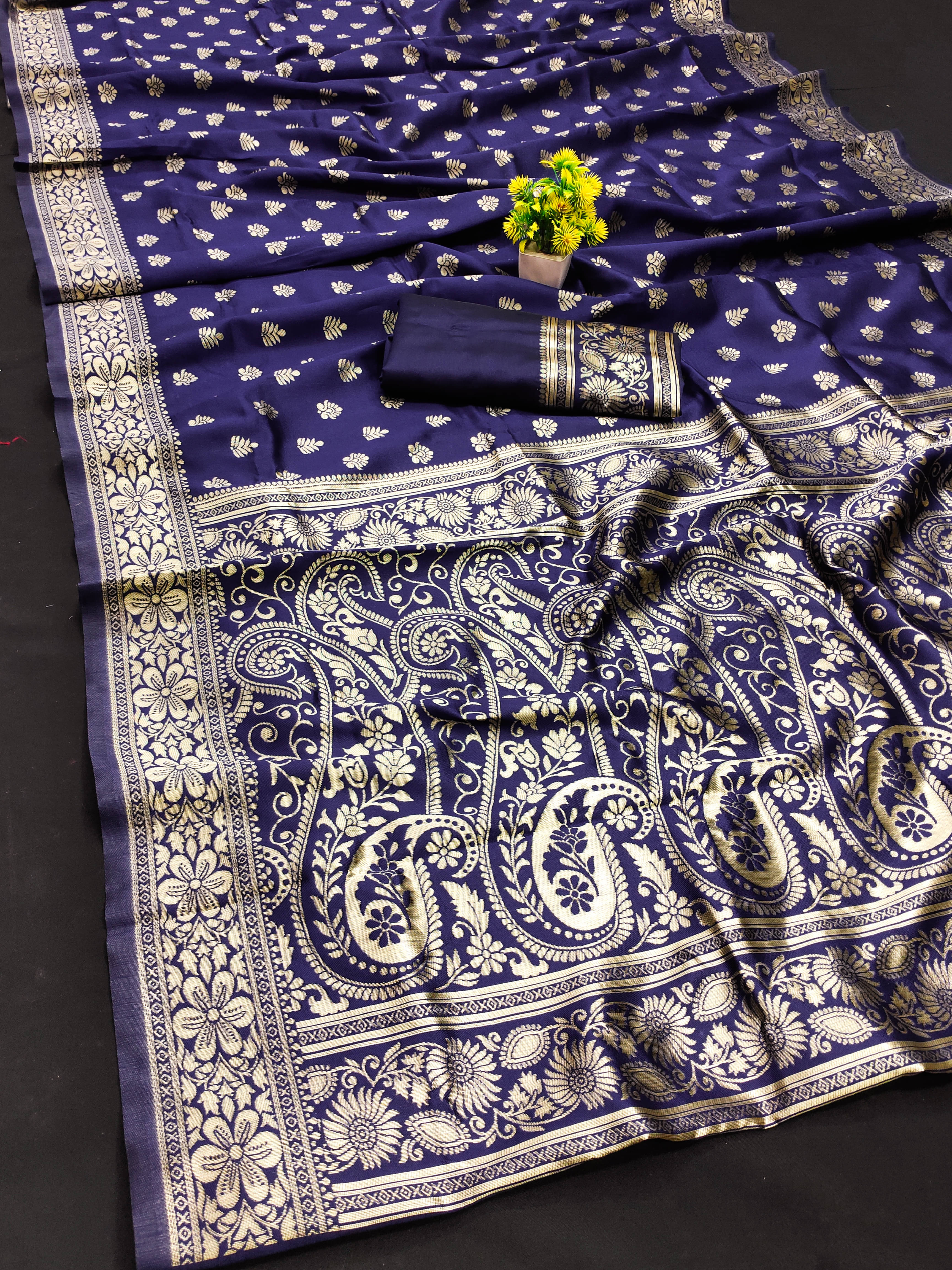 Kanooda Prints Silk Blend Embellished Banarasi saree With Unstitched Blouse Piece ( Navy Blue )     			Kanooda Prints Silk Blend Embellished Banarasi saree With Unstitched Blouse Piece ( Navy Blue )