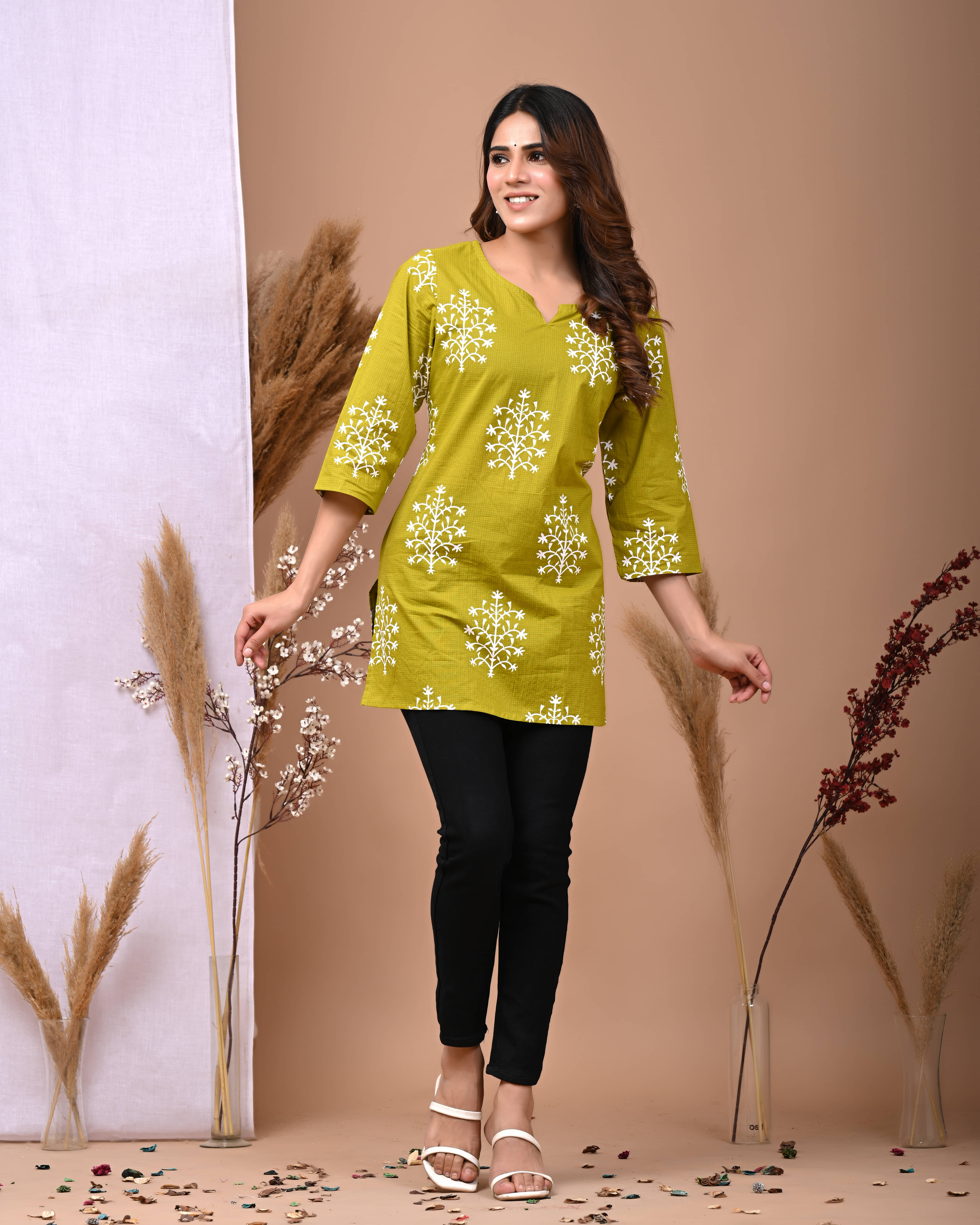     			Rimeline Fashion Women Cotton Printed A-Line Kurti ( Green )