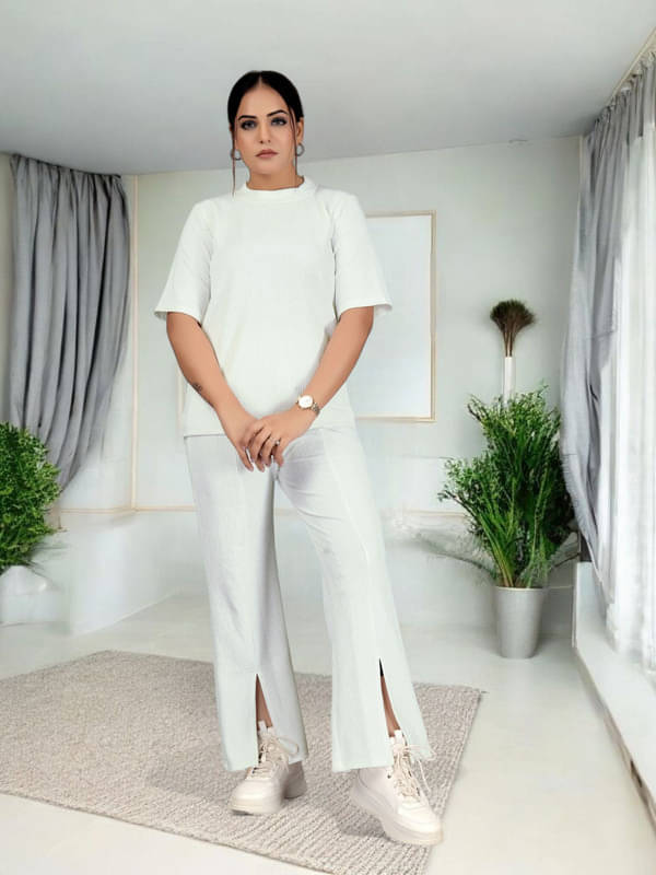     			WOOMNY Women Solid T-Shirt With Trousers Co-Ord Set ( White )