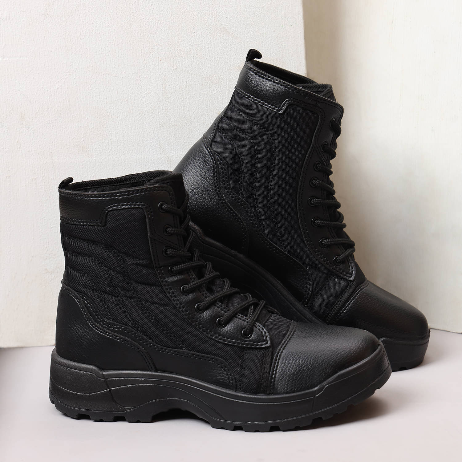     			goldstar shoes Black Men's Hiking & Trekking Boots