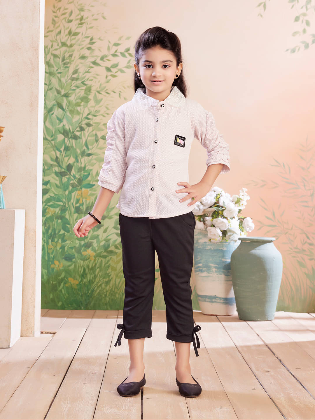     			Aarika Pack of 1 Girls Polyester T-shirt & Capris ( Pink )