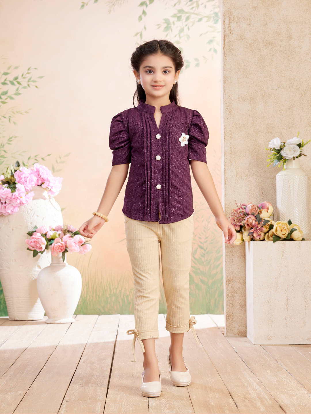     			Aarika Pack of 1 Girls Polyester T-shirt & Capris ( Purple )