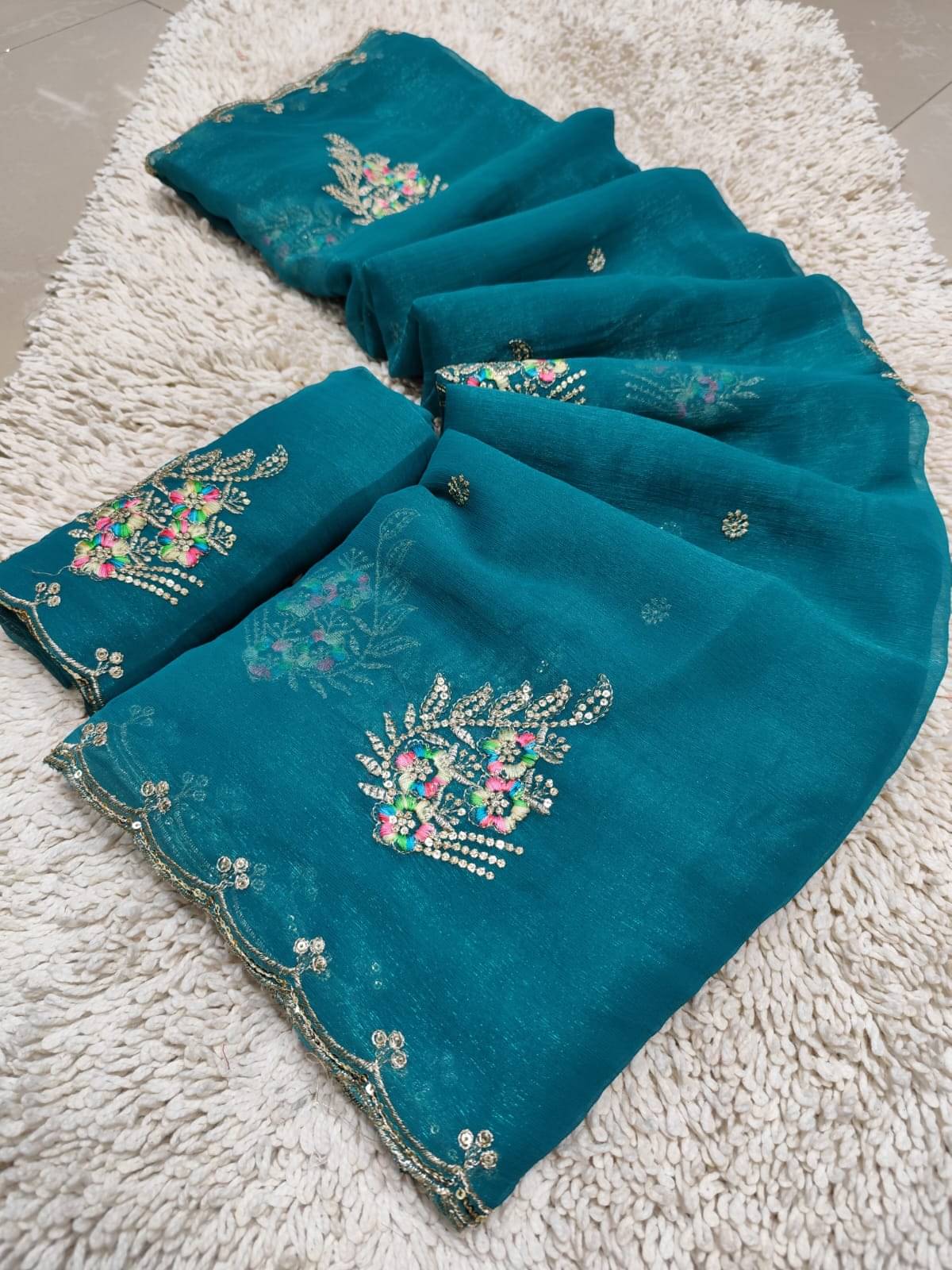 Avenue Creation Shimmer Embroidered Regular Saree With Unstitched Blouse Piece ( Rama ) Avenue Creation Shimmer Embroidered Regular Saree With Unstitched Blouse Piece ( Rama )