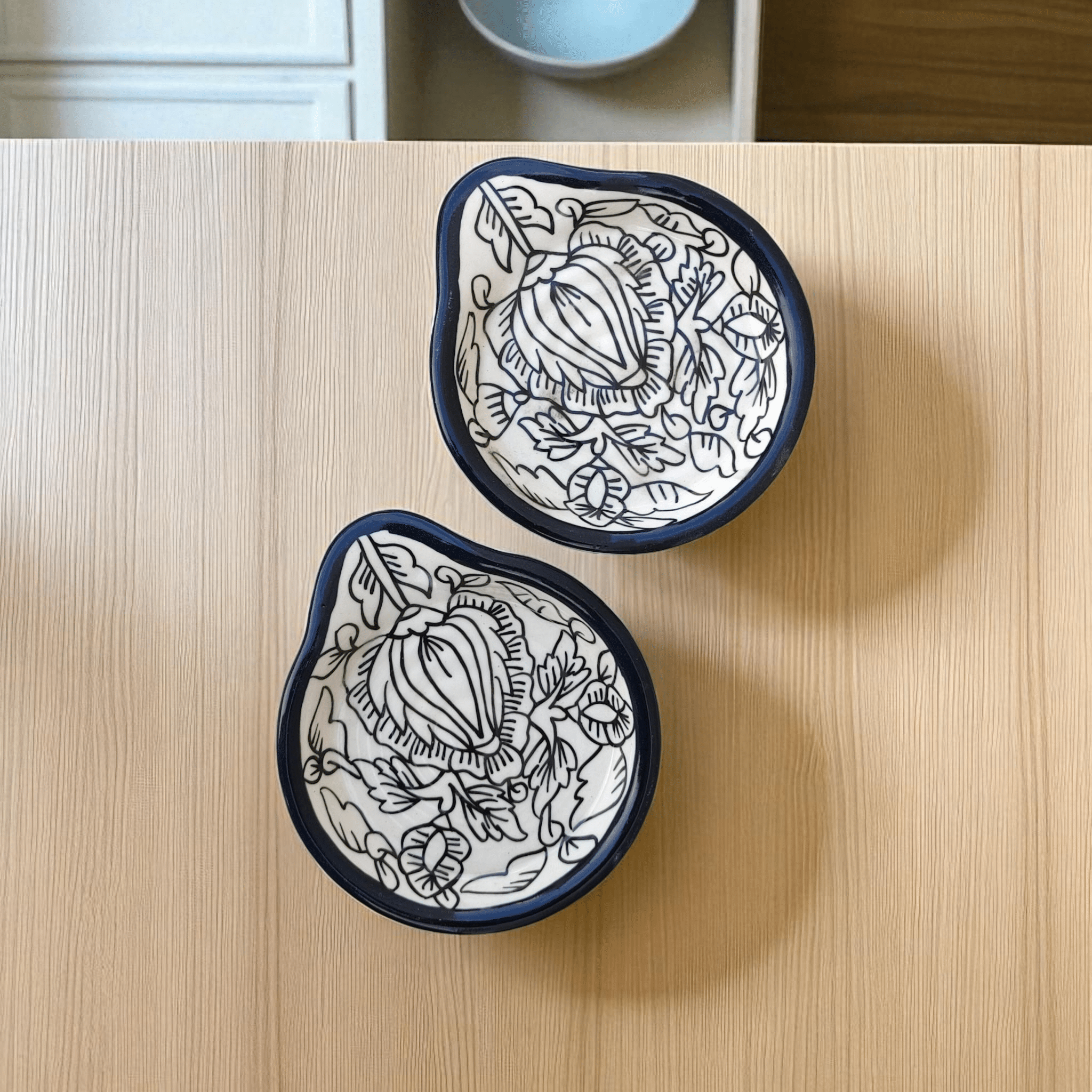     			Malaikah Printed Small Spoon  Ceramic Printed Cutlery Holder Black ( Pack of 2 )