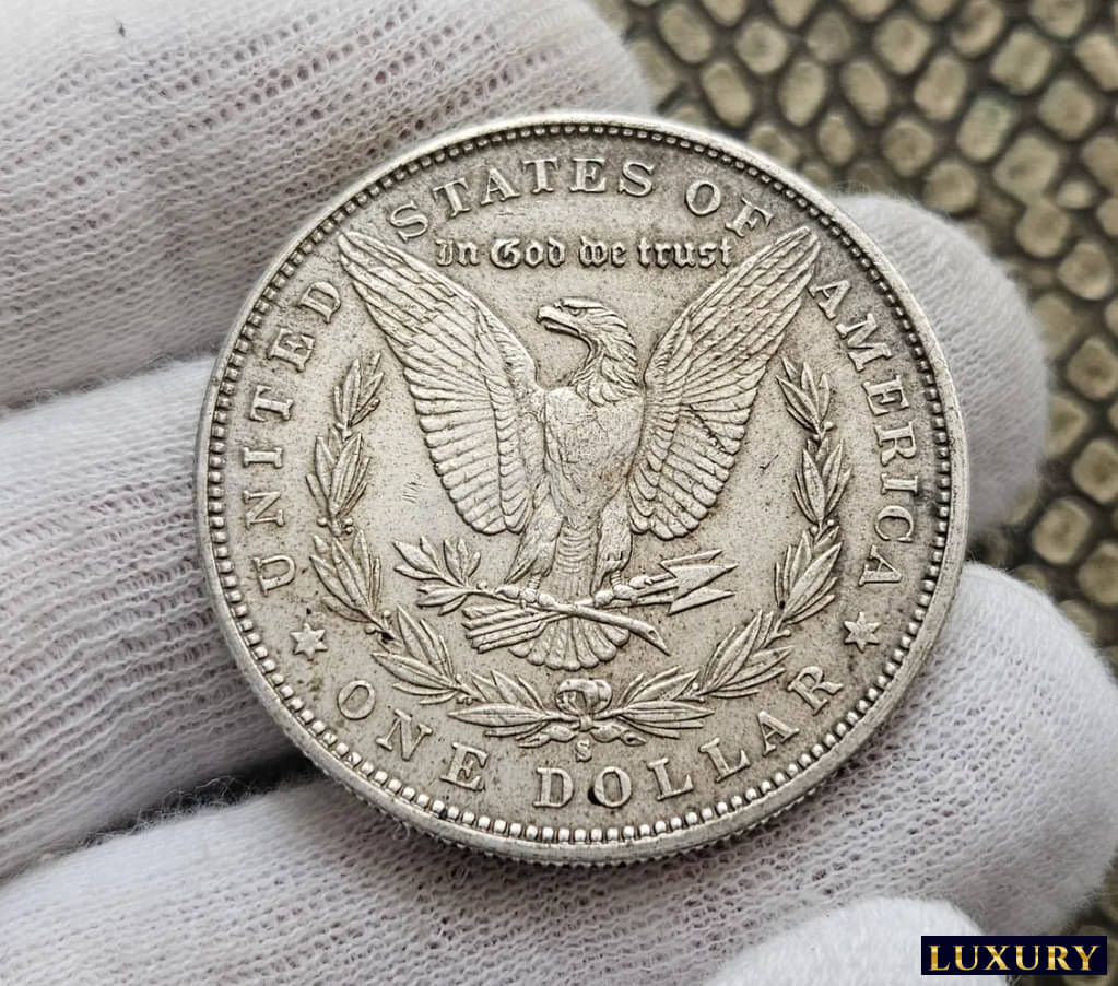     			1881 One Dollar (Eagle) Morgan Dollar, United States of America Rare Collectible Coin