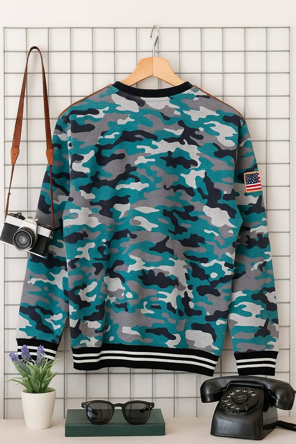 AUSTIN WOOD Fleece Round Neck Men's Sweatshirt - Teal ( Pack of 1 ) AUSTIN WOOD Fleece Round Neck Men's Sweatshirt - Teal ( Pack of 1 )