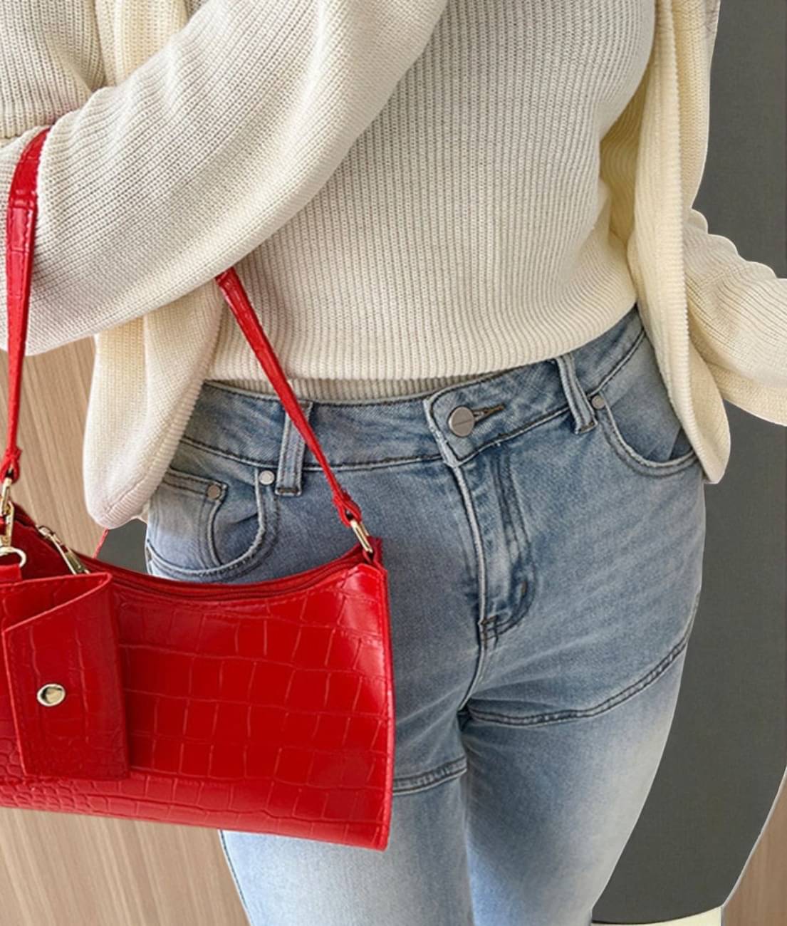     			Derifa Shoulder Bag PU Set of 1 ( Red )