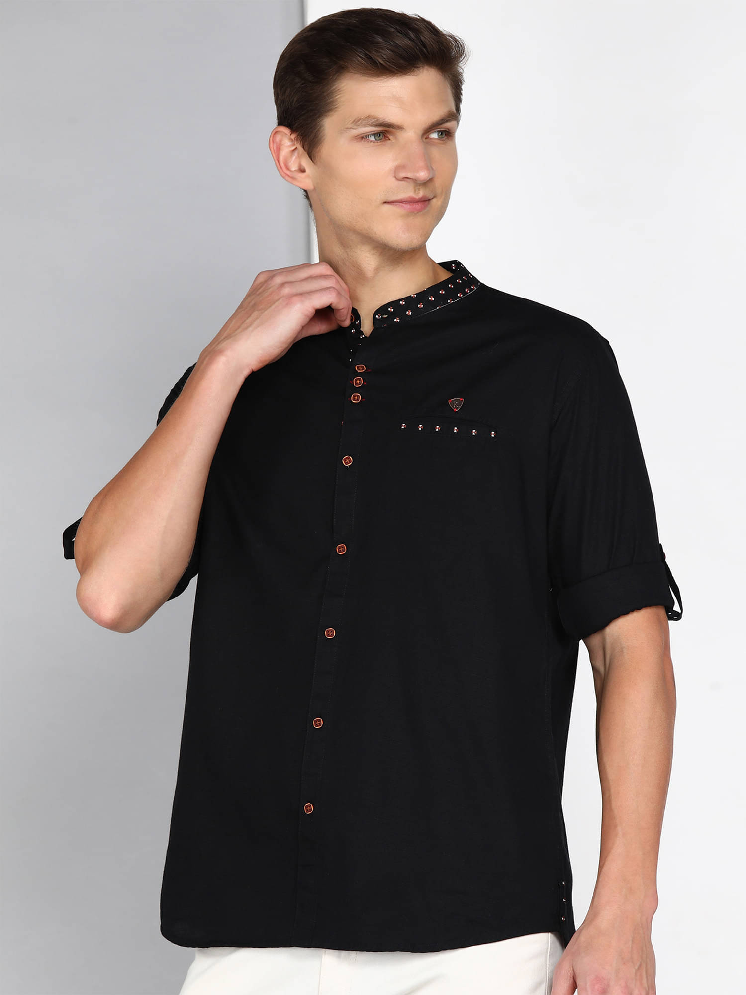     			Kuons Avenue Linen Regular Fit Solids Full Sleeves Men's Casual Shirt - Black ( Pack of 1 )