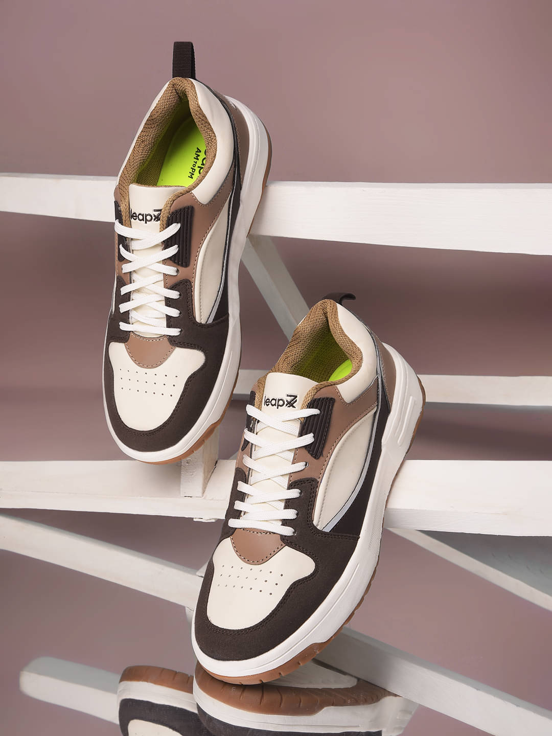     			Liberty LAPON-1E Beige Men's Sneakers