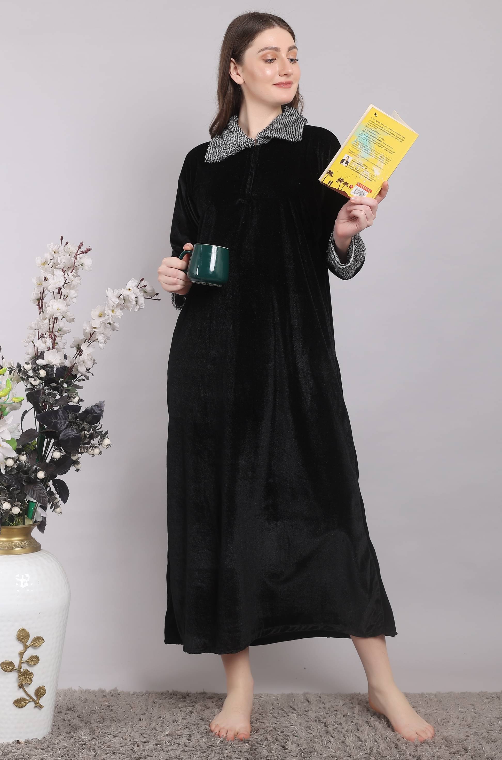     			MISS MEBINO Black Velvet Women's Nightwear Nighty & Night Gowns ( Pack of 1 )