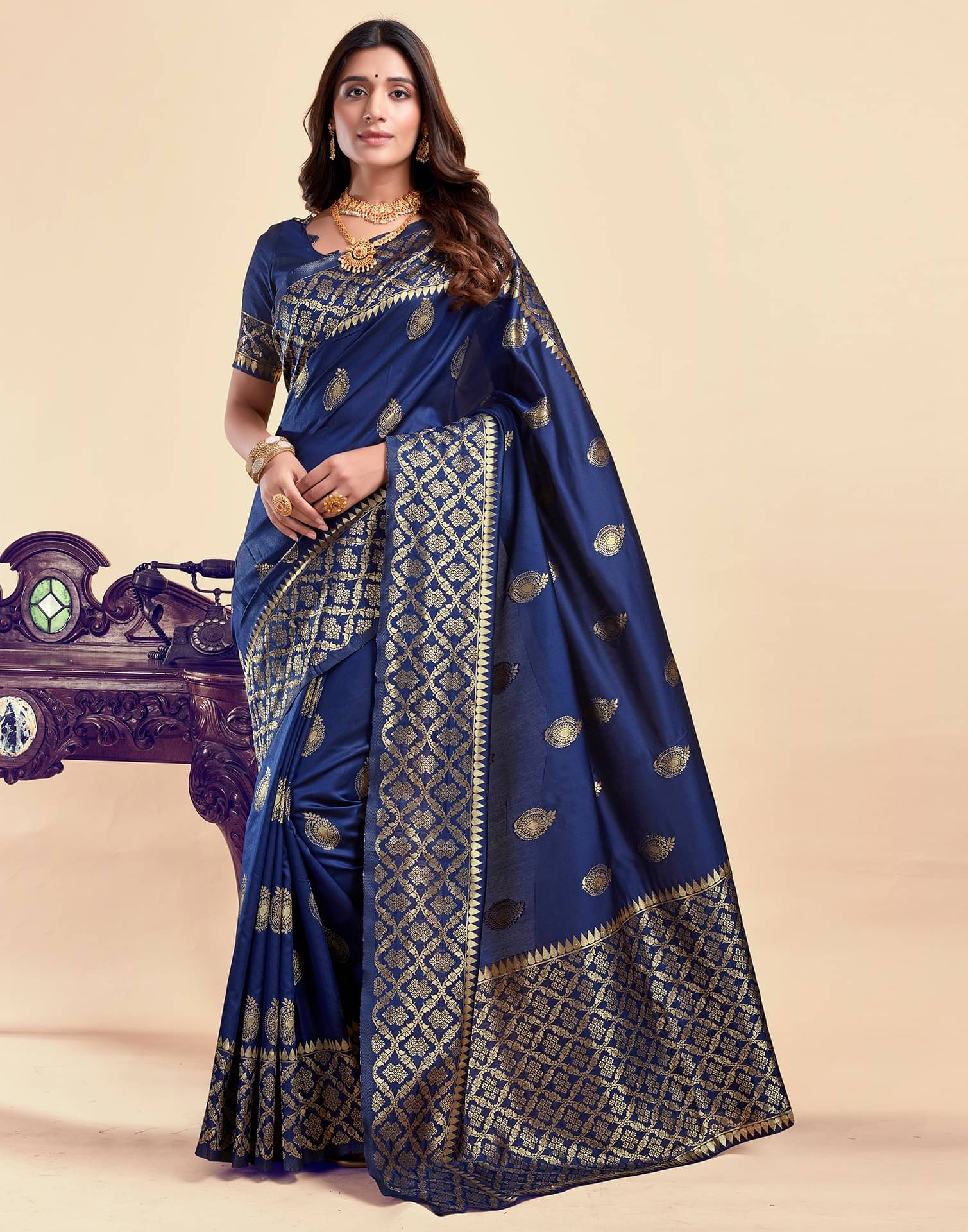     			WOVEN STOCK Cotton Silk Self Design Banarasi saree With Unstitched Blouse Piece ( Navy Blue )