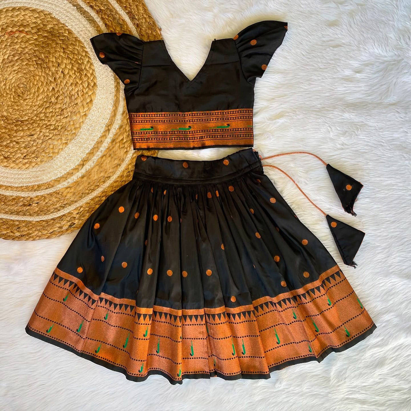     			kedar fab Jacquard Lehenga Choli Set For Girls ( Pack of 1 , Black )