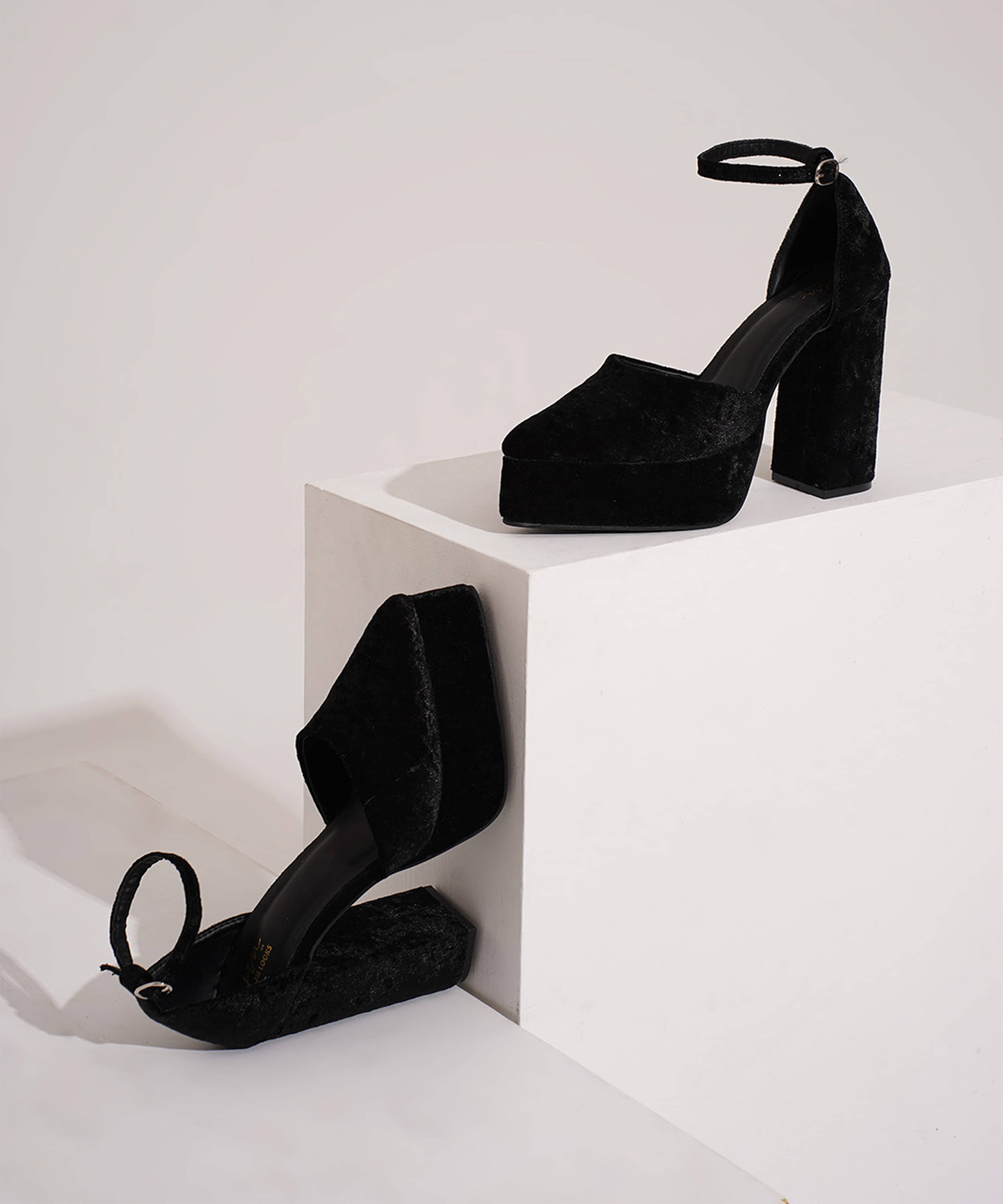     			JM Looks Black Women's Sandal Heels