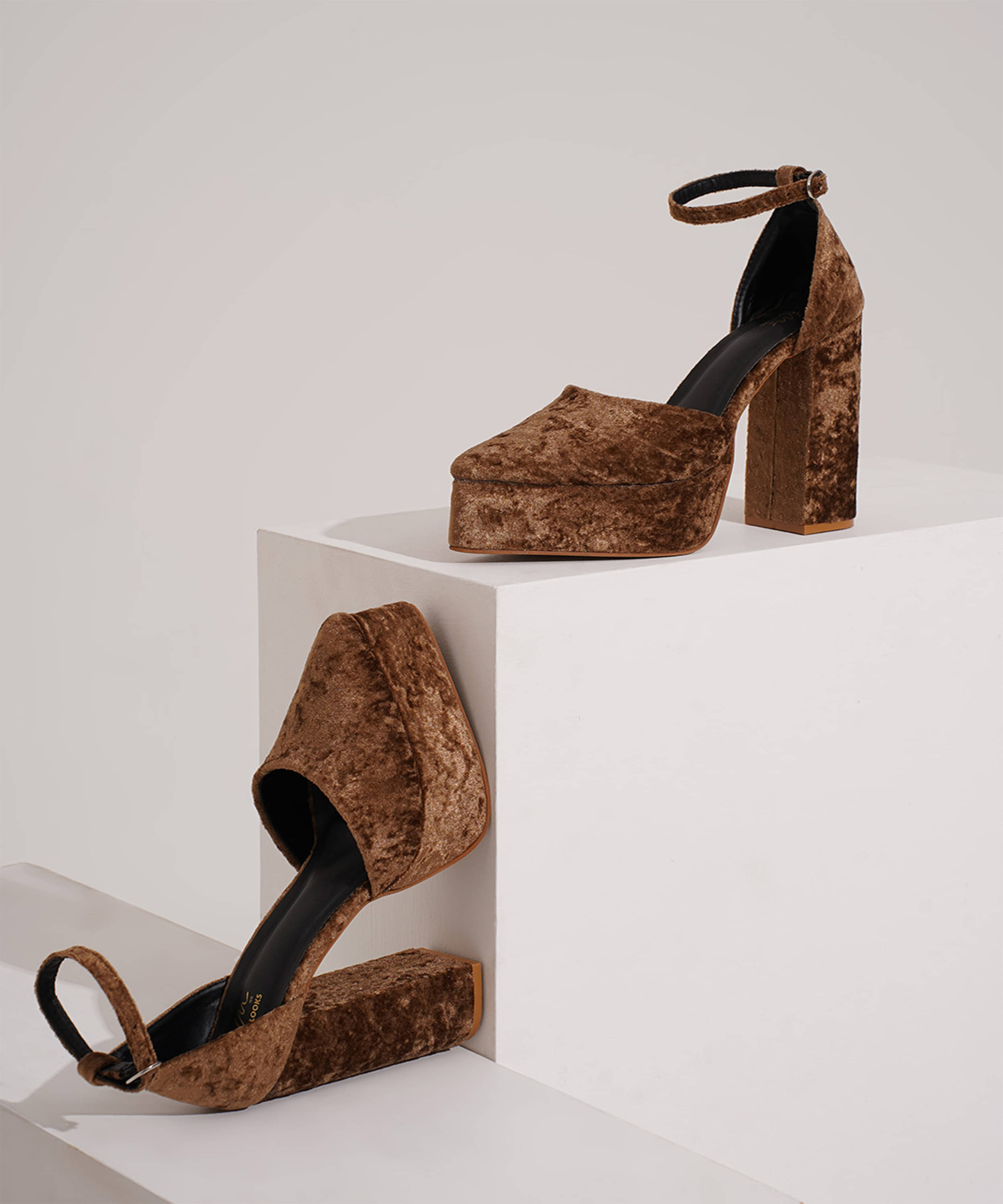     			JM Looks Tan Women's Sandal Heels