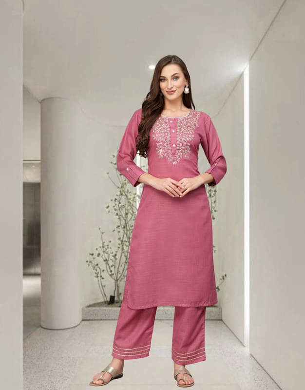     			piludi Women Silk Blend Embroidered Straight Kurti With Pants ( Pink )