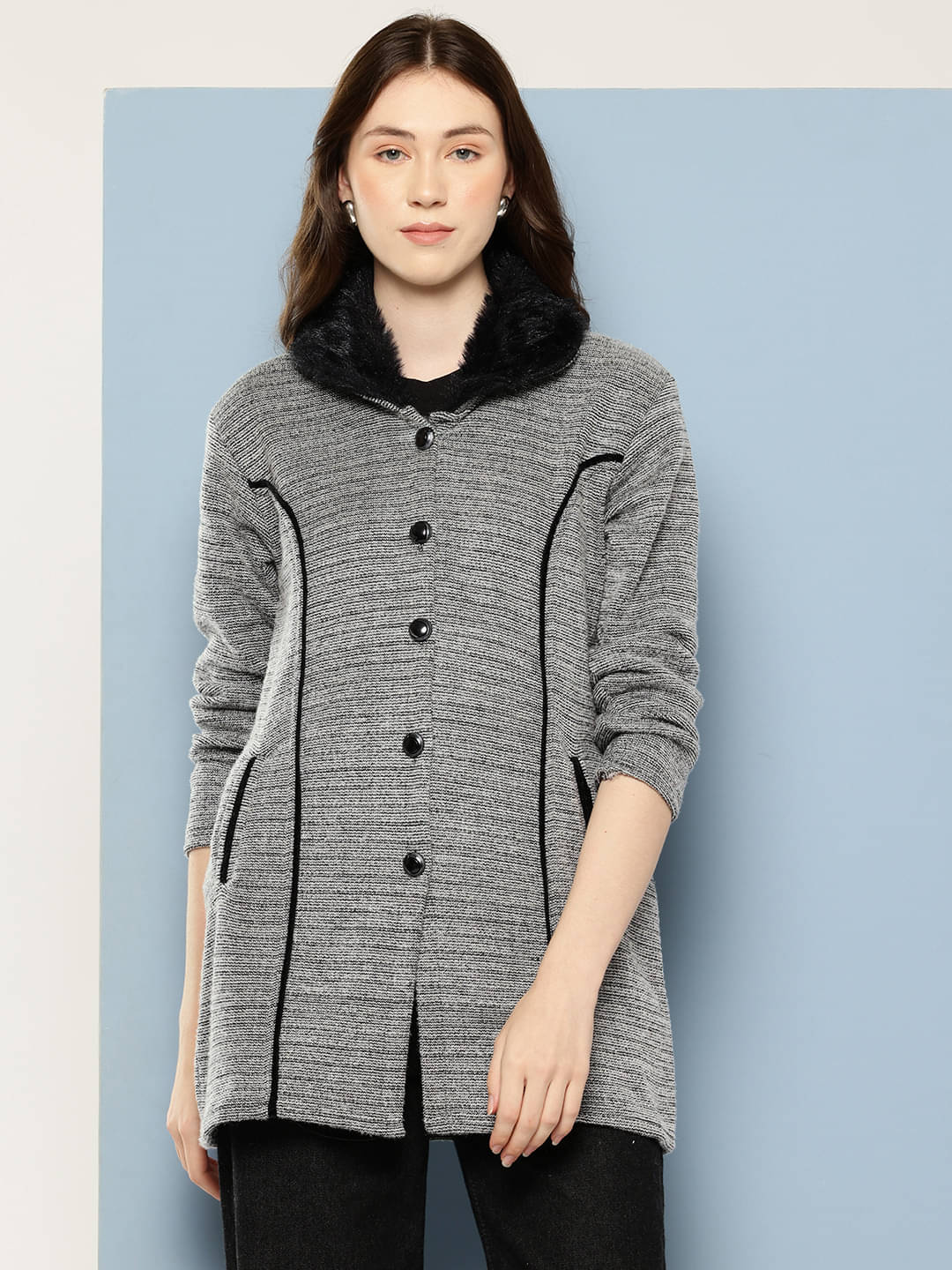 Aarika Woollen Regular Collar Women's Buttoned Cardigans - Grey ( Single ) Aarika Woollen Regular Collar Women's Buttoned Cardigans - Grey ( Single )