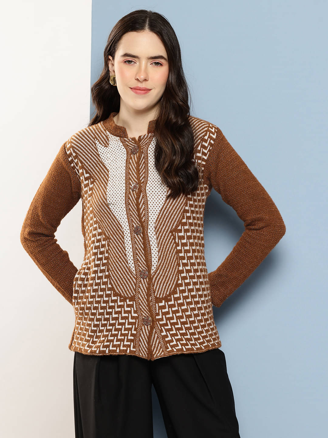 Aarika Woollen Regular Collar Women's Buttoned Cardigans - Brown ( Single ) Aarika Woollen Regular Collar Women's Buttoned Cardigans - Brown ( Single )