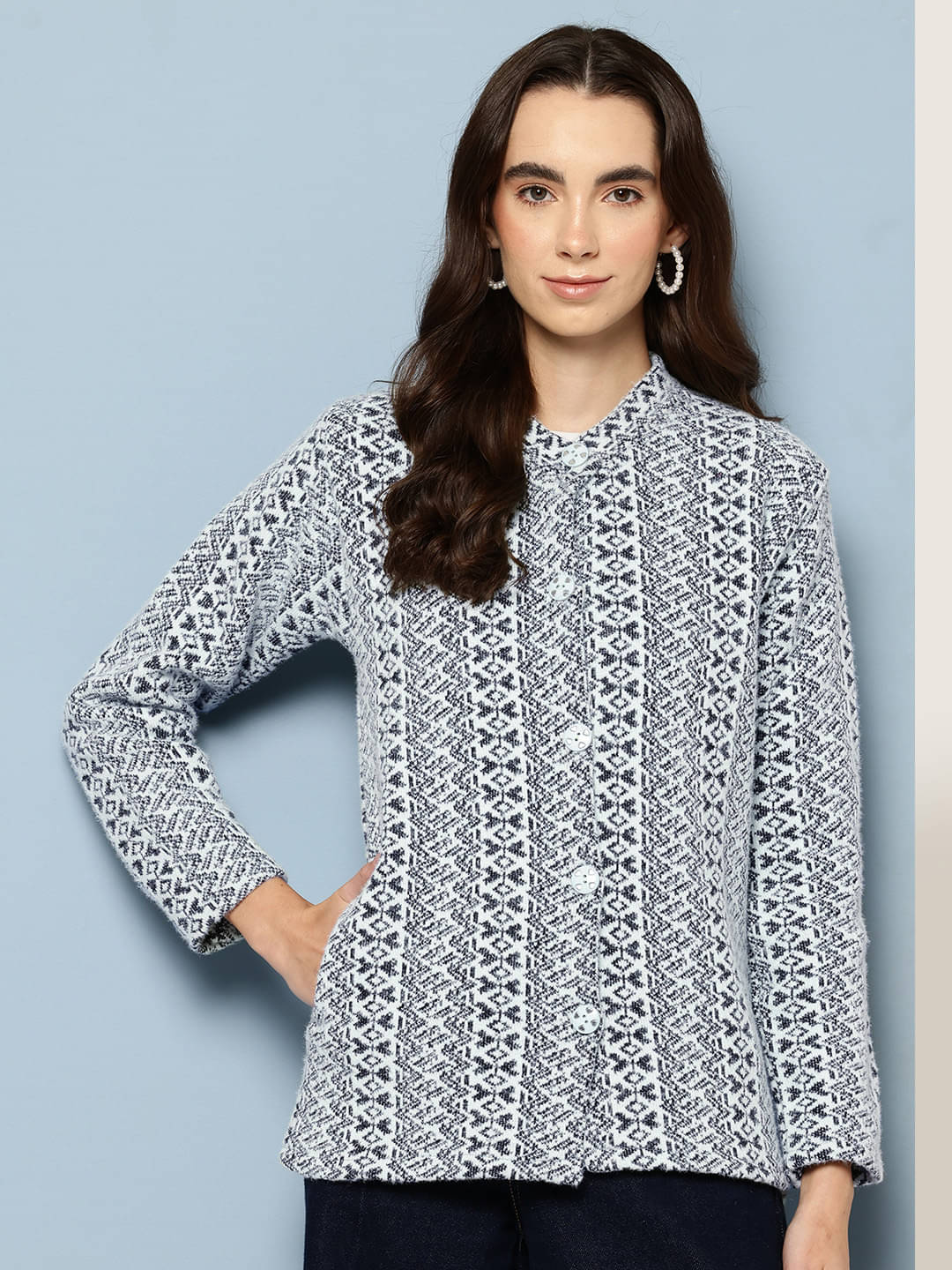 Aarika Woollen Round Neck Women's Buttoned Cardigans - Blue ( Single ) Aarika Woollen Round Neck Women's Buttoned Cardigans - Blue ( Single )