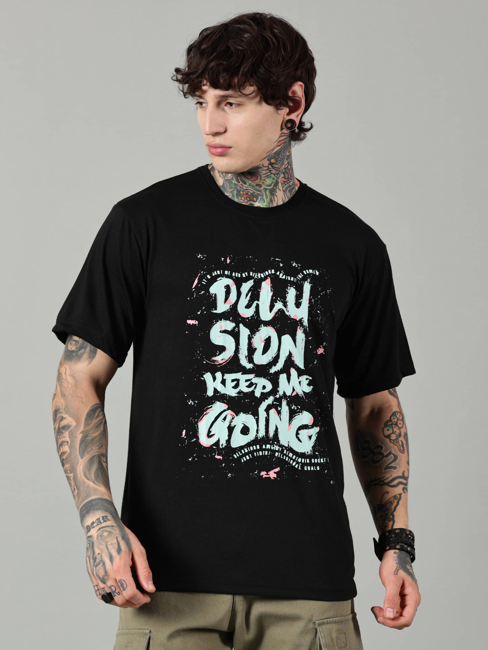 Diversify Men Cotton Blend Oversized Fit Printed T-Shirt ( Black ) Diversify Men Cotton Blend Oversized Fit Printed T-Shirt ( Black )