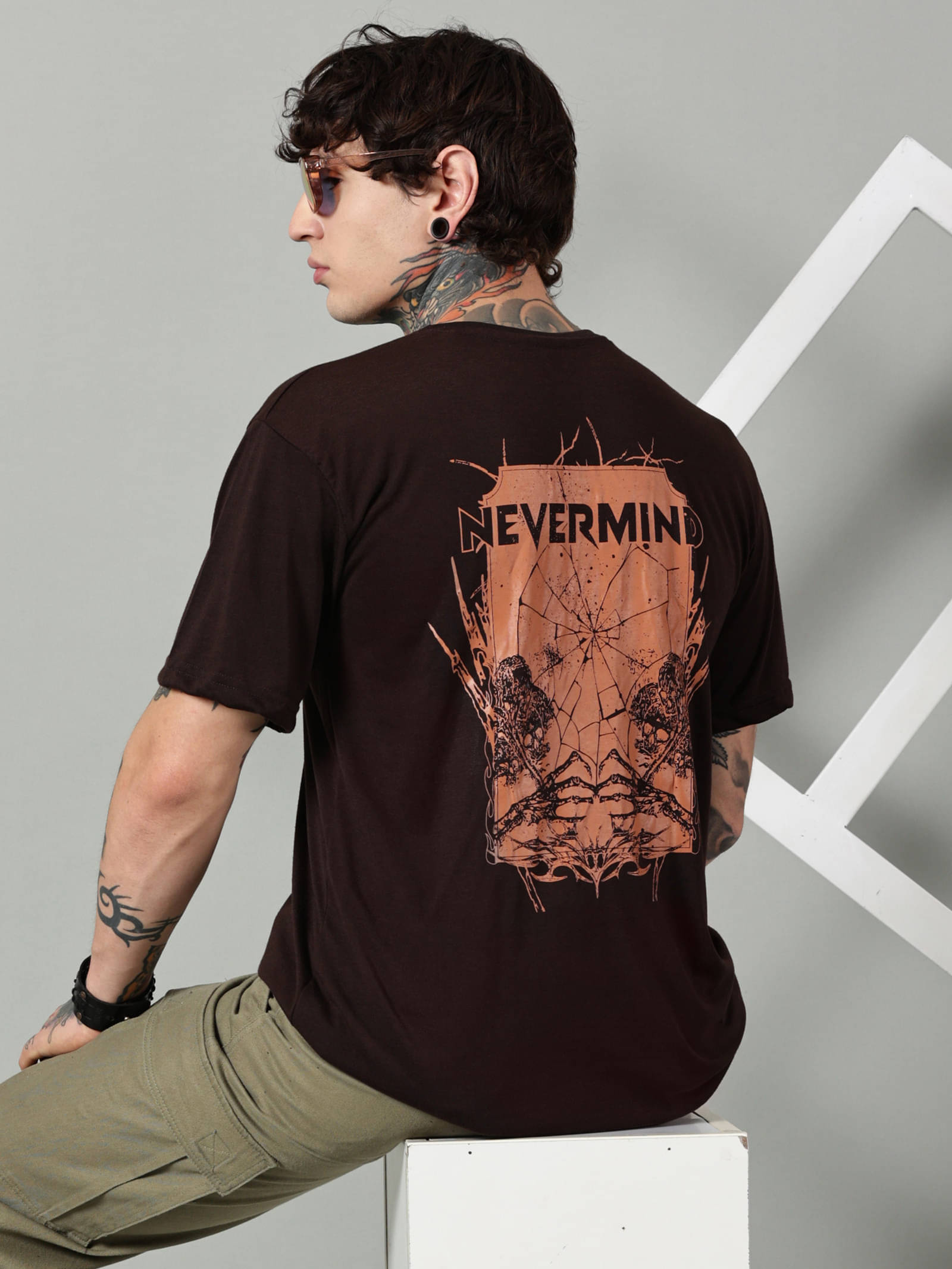 Diversify Men Cotton Blend Oversized Fit Printed T-Shirt ( Brown ) Diversify Men Cotton Blend Oversized Fit Printed T-Shirt ( Brown )
