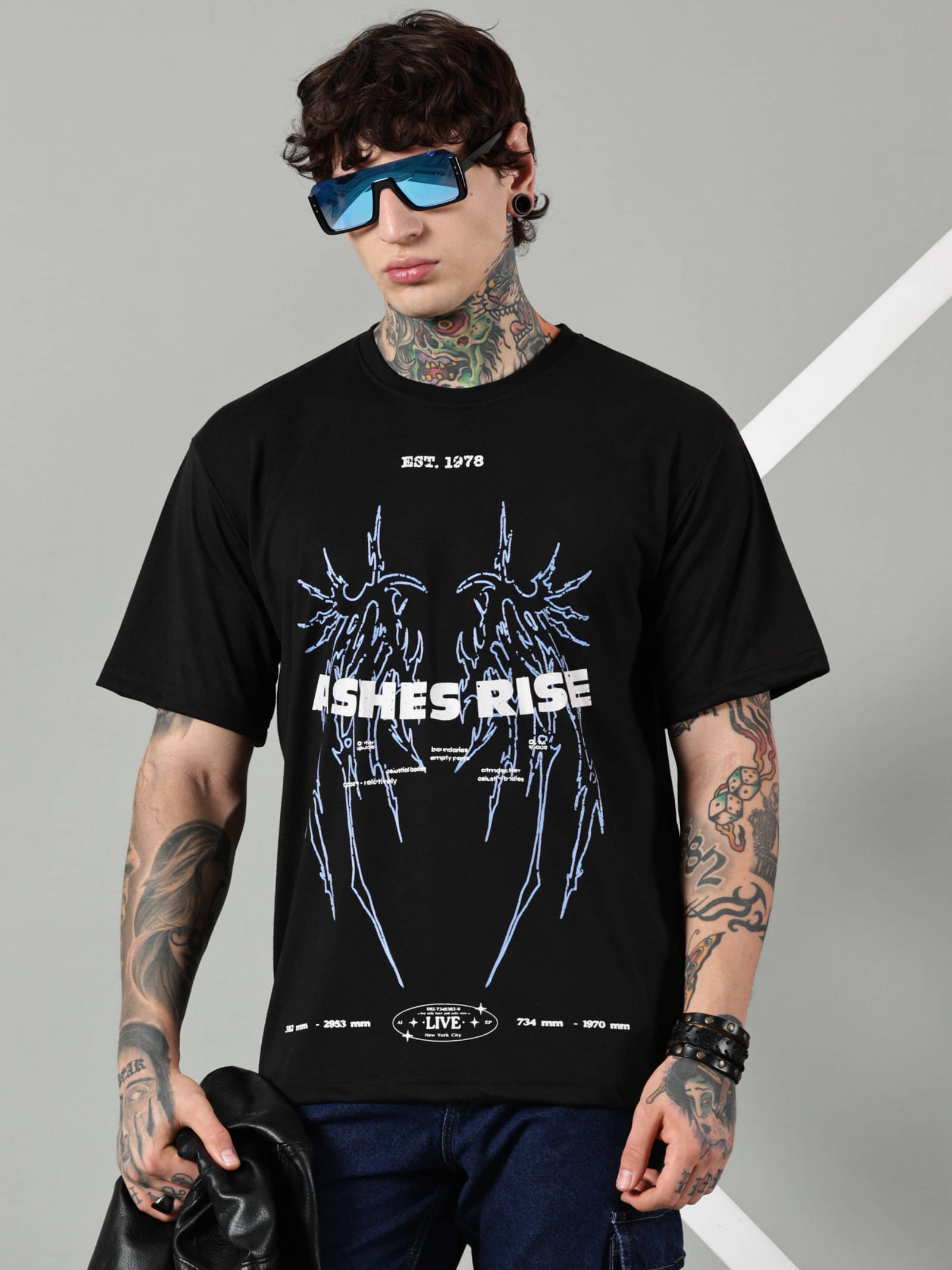 Diversify Men Cotton Blend Oversized Fit Printed T-Shirt ( Black ) Diversify Men Cotton Blend Oversized Fit Printed T-Shirt ( Black )