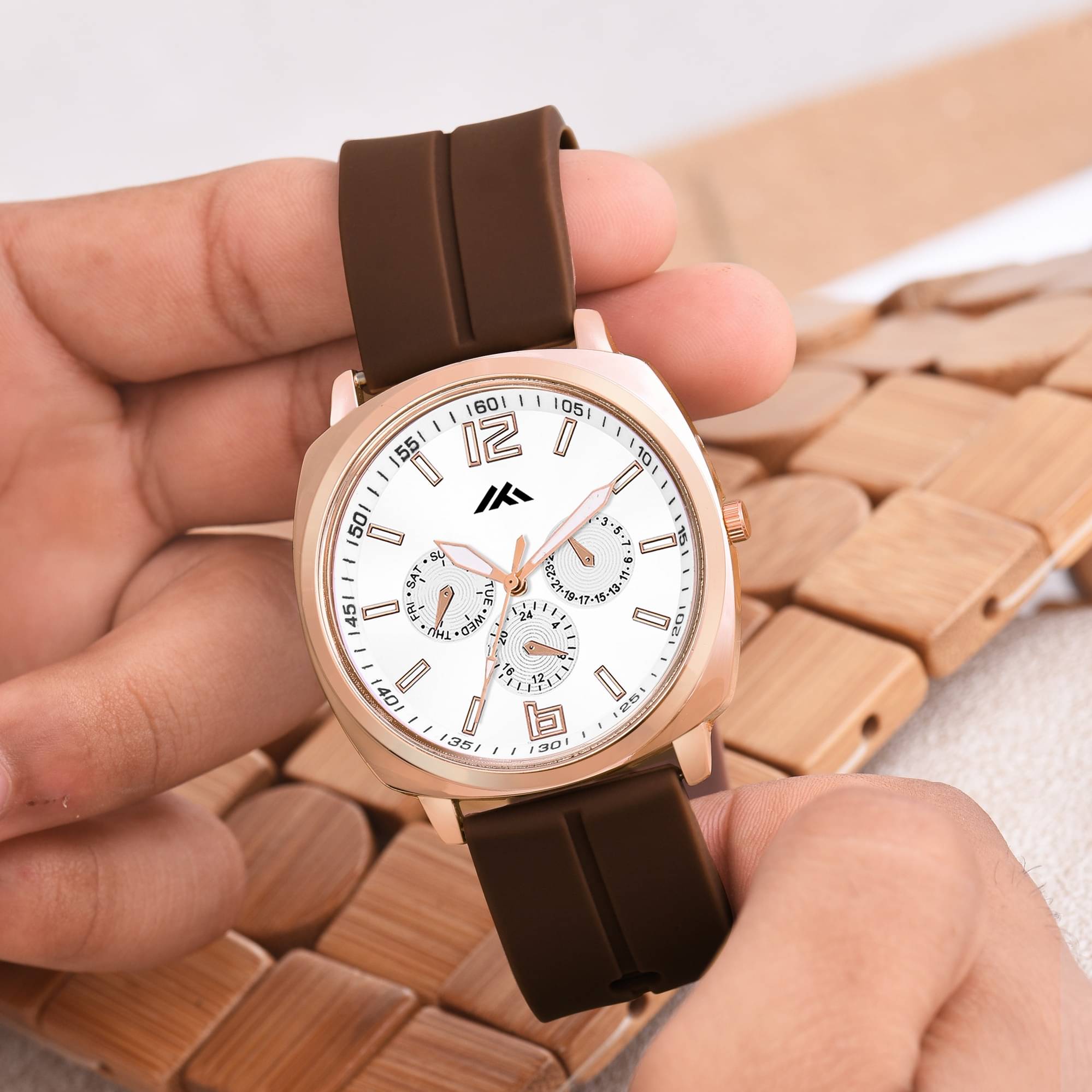    			Newman Brown Silicon Analog Men's Watch