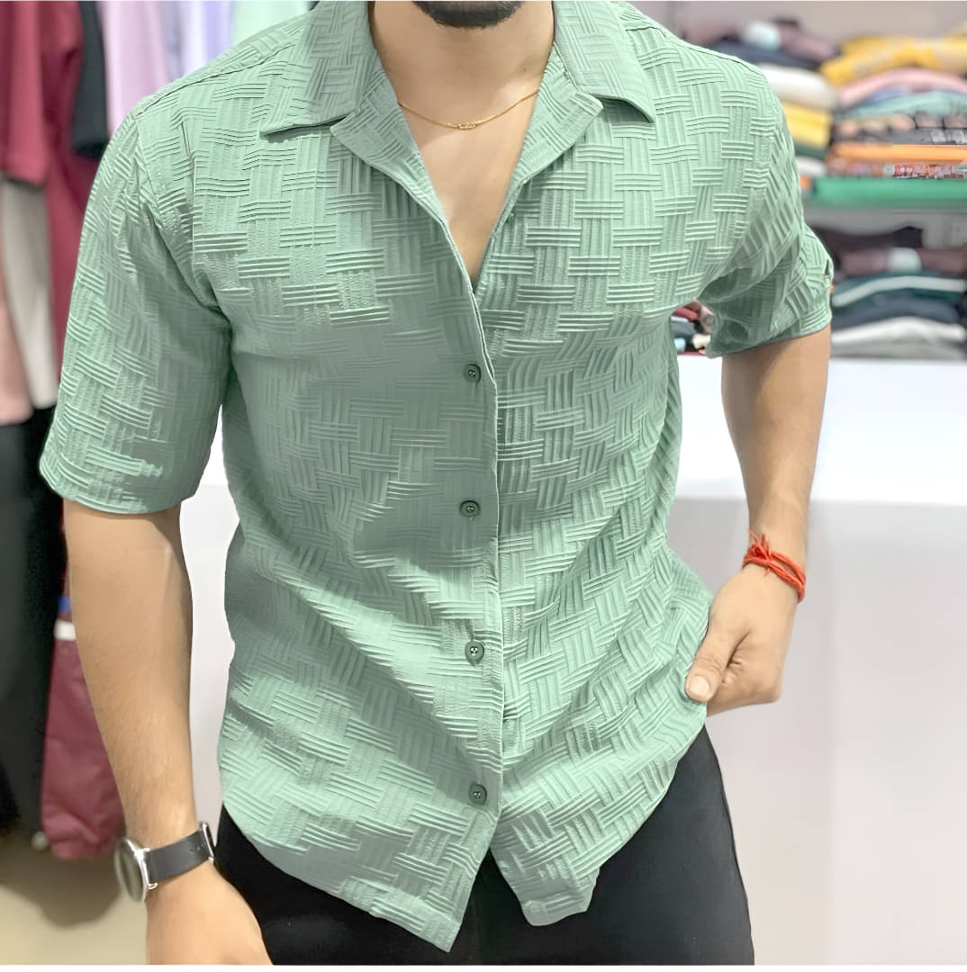 OQUENT Poly Cotton Regular Fit Solids Half Sleeves Men's Casual Shirt - Mint Green ( Pack of 1 ) OQUENT Poly Cotton Regular Fit Solids Half Sleeves Men's Casual Shirt - Mint Green ( Pack of 1 )