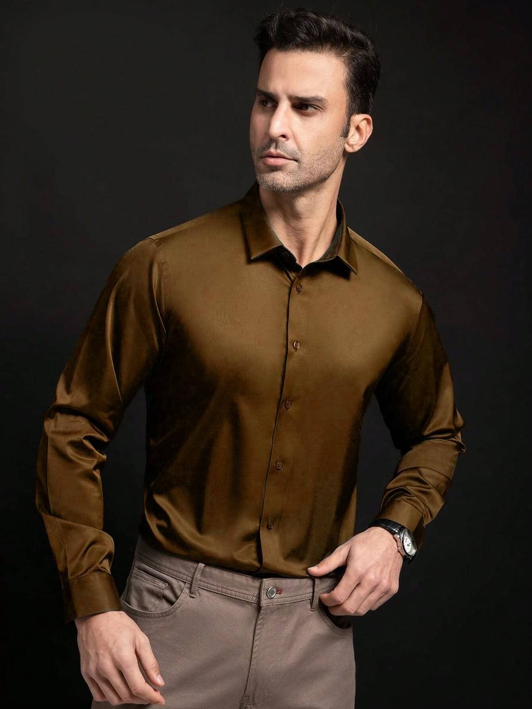 OQUENT Satin Regular Fit Solids Full Sleeves Men's Casual Shirt - Brown ( Pack of 1 ) OQUENT Satin Regular Fit Solids Full Sleeves Men's Casual Shirt - Brown ( Pack of 1 )