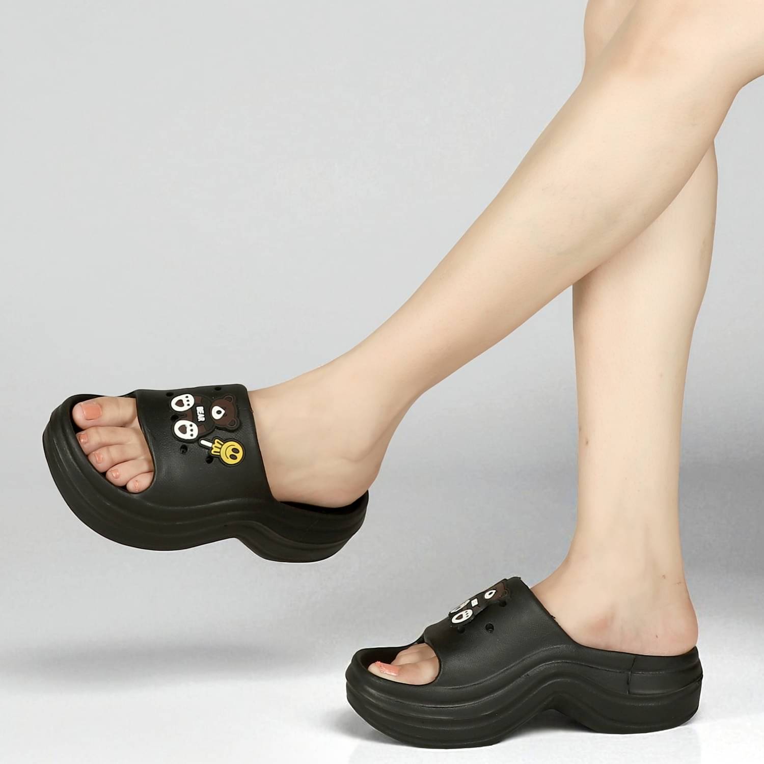     			Trotus Black Women's Slide Flip Flop