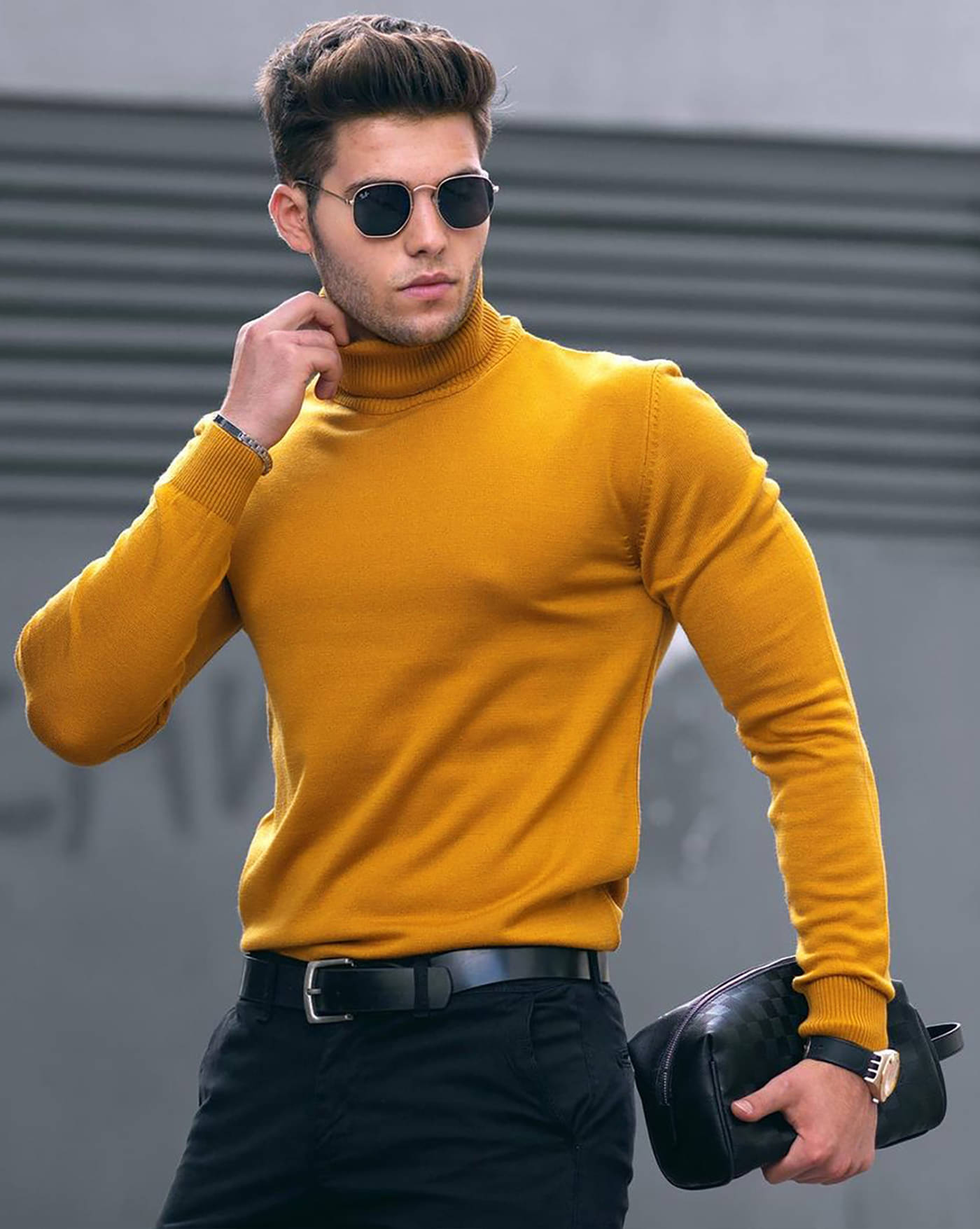 AUSK Men Cotton Blend Regular Fit Solid T-Shirt ( Mustard )     			AUSK Men Cotton Blend Regular Fit Solid T-Shirt ( Mustard )