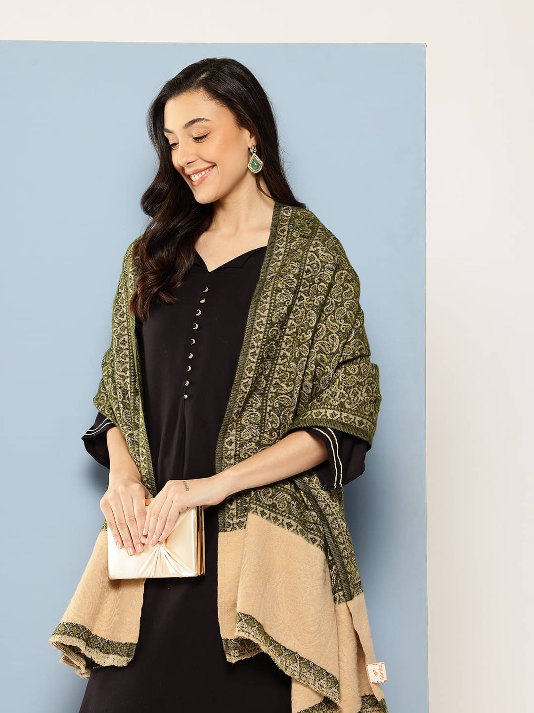 Aarika Green Self Design Shawl - ( Pack of 1 ) Aarika Green Self Design Shawl - ( Pack of 1 )