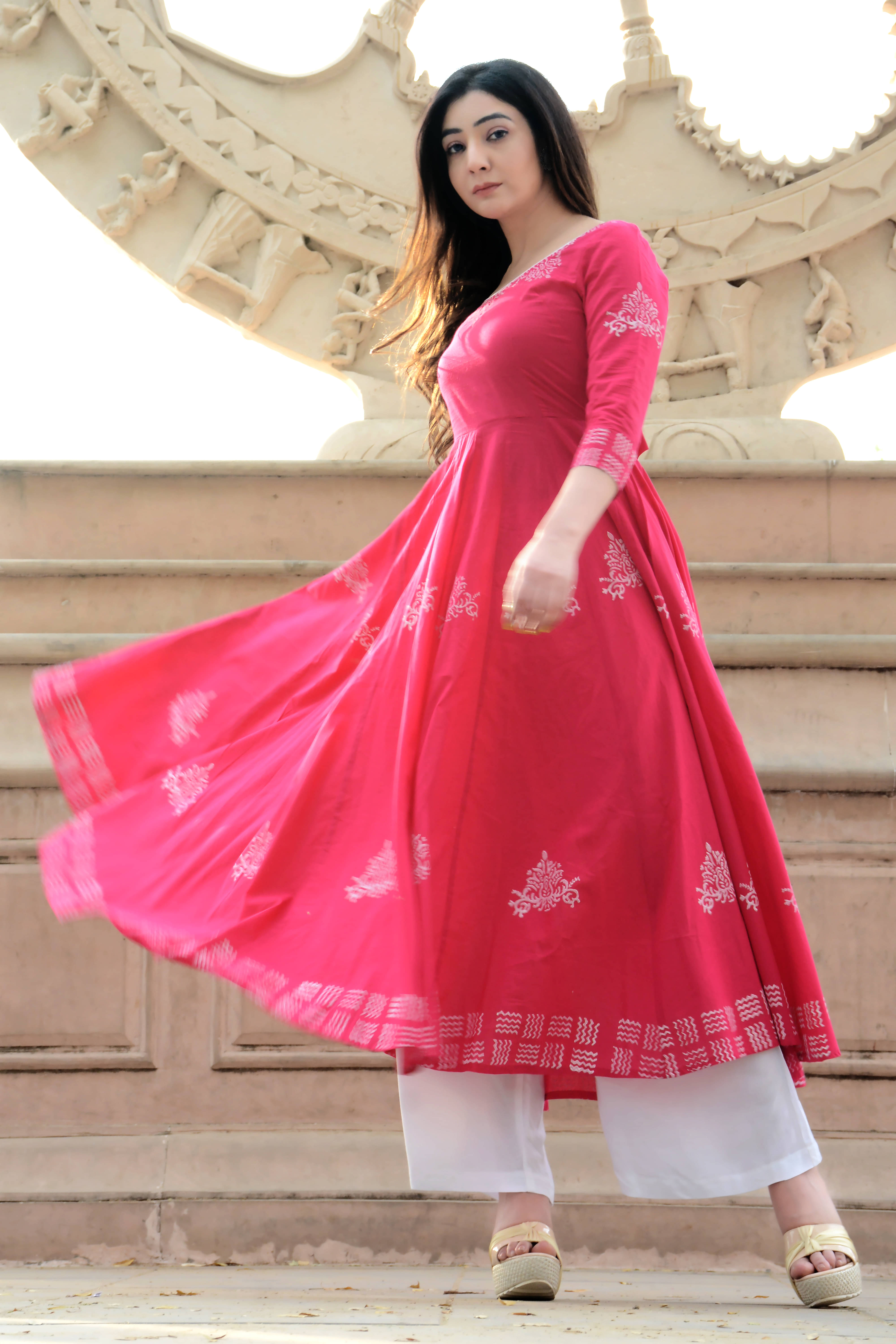 Ayan Women Cotton Printed Anarkali Kurti ( Pink ) Ayan Women Cotton Printed Anarkali Kurti ( Pink )